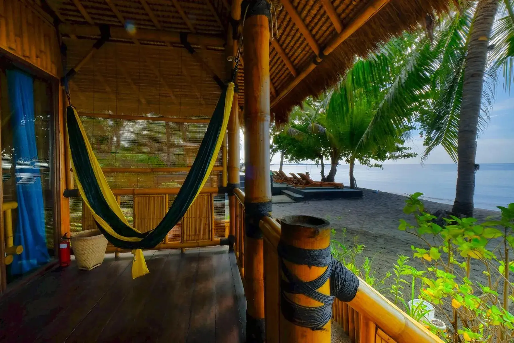 Bungalow - Beach Front in Rinjani Beach Eco Resort Bungalow - Beach Front in Rinjani Beach Eco Resort