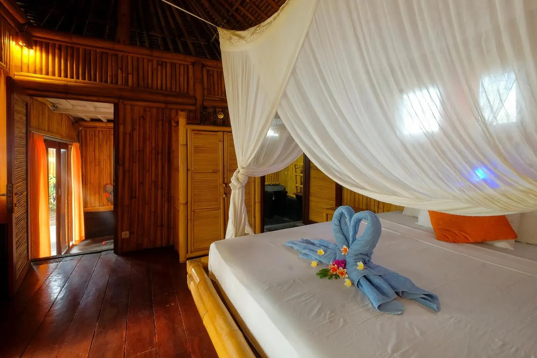 Bedroom, Bed in Rinjani Beach Eco Resort Bedroom, Bed in Rinjani Beach Eco Resort