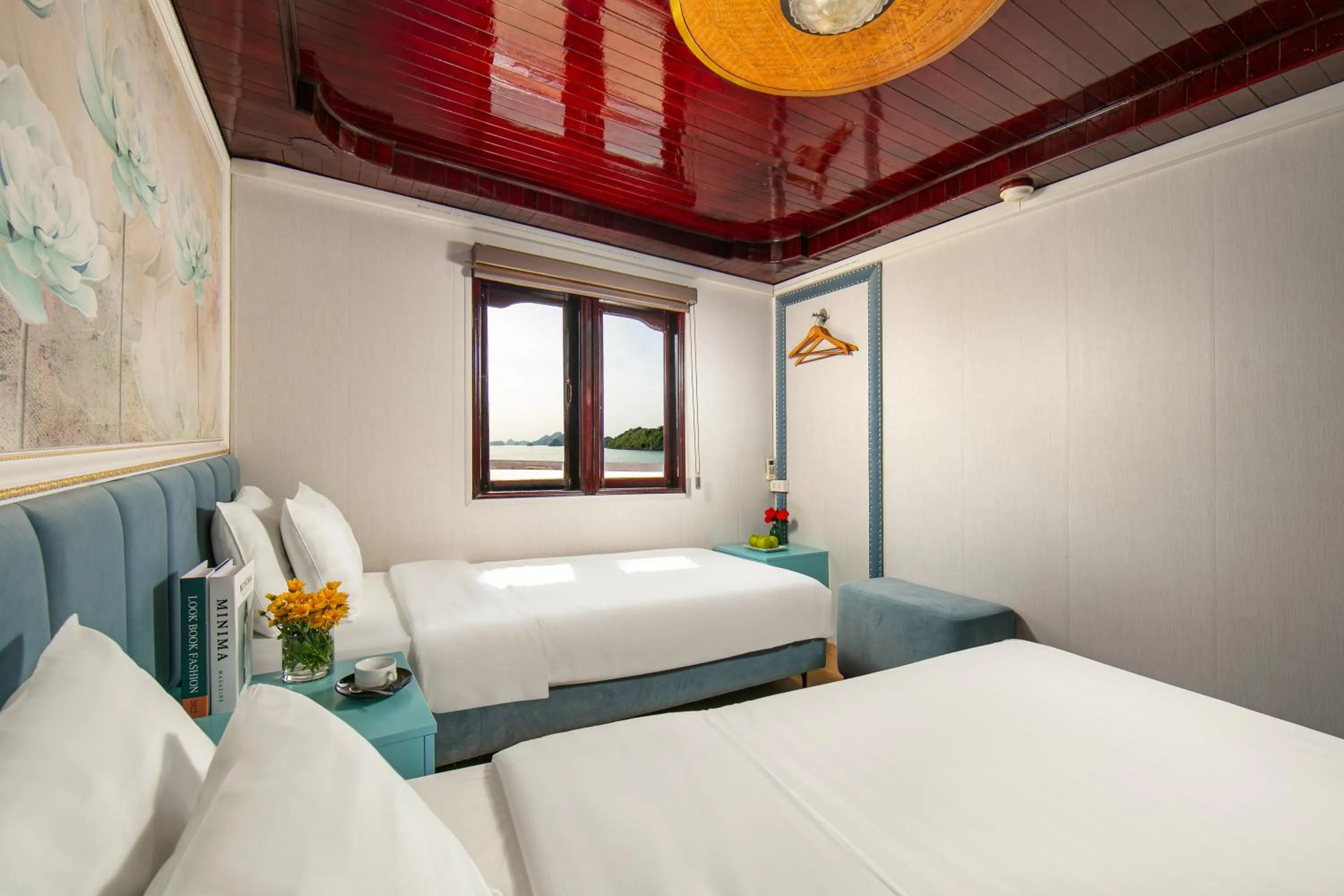 Bedroom, Bed in Halong Fantasea Cruise