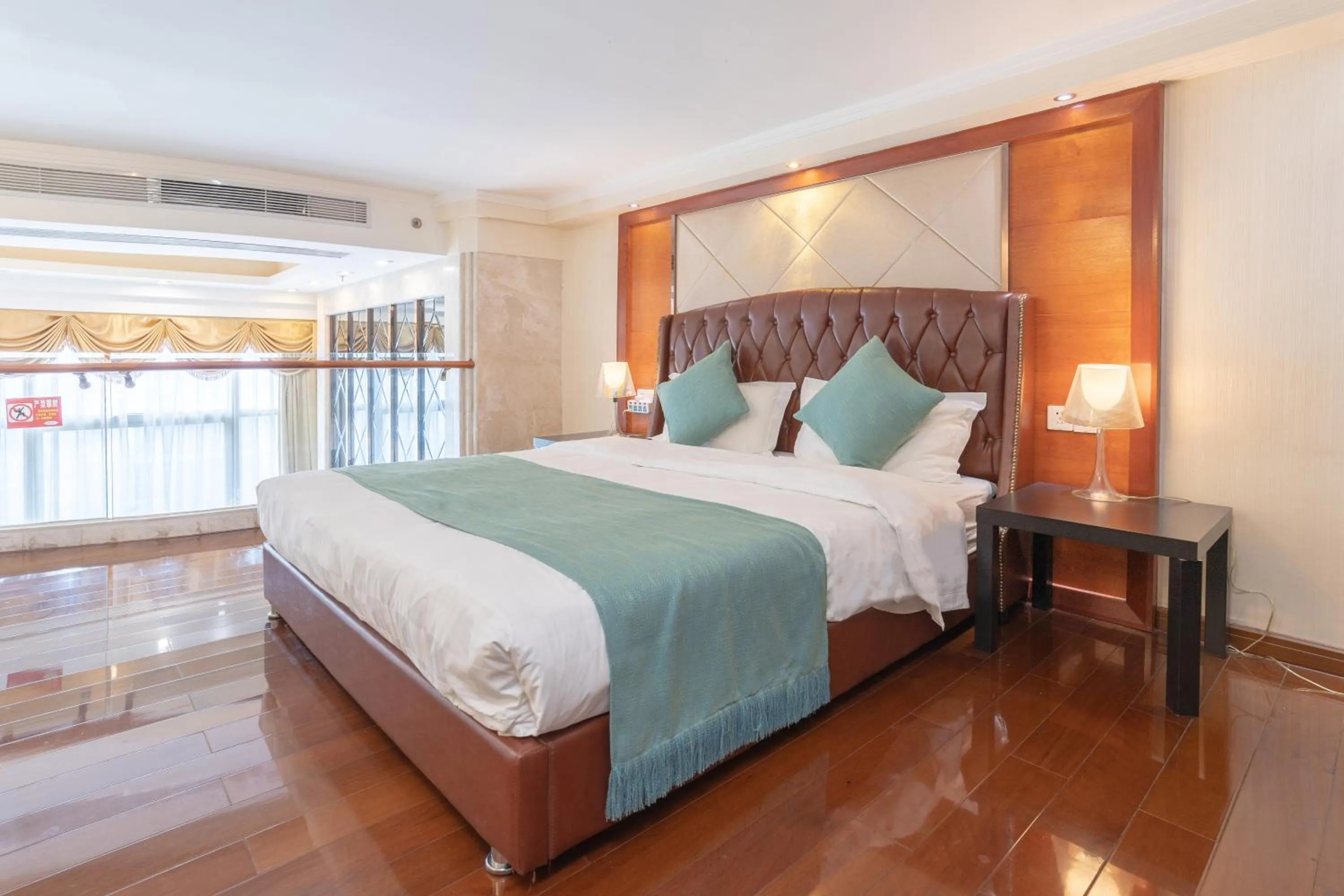 Bed in Louidon Mega Apartment Of Kam Rueng Plaza - Sunshine Apartment