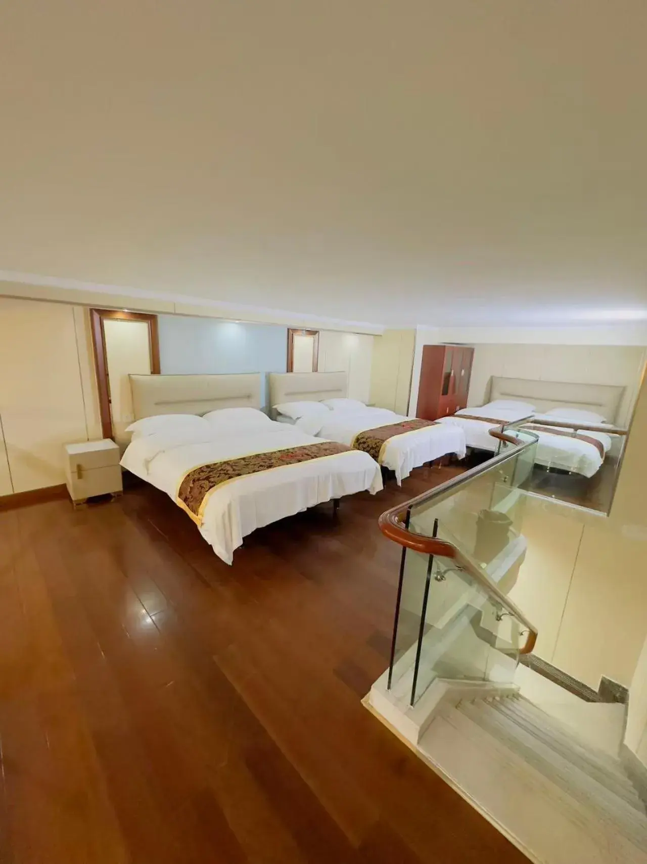 Bed in Louidon Mega Apartment Of Kam Rueng Plaza Bed in Louidon Mega Apartment Of Kam Rueng Plaza