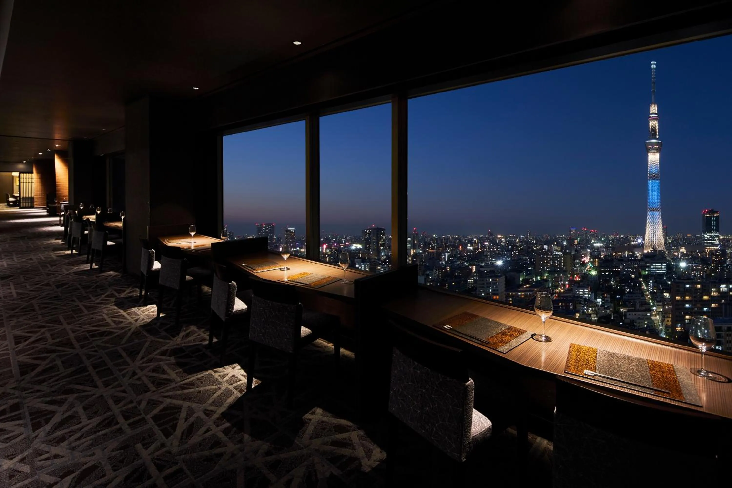 Restaurant/places to eat in Tobu Hotel Levant Tokyo