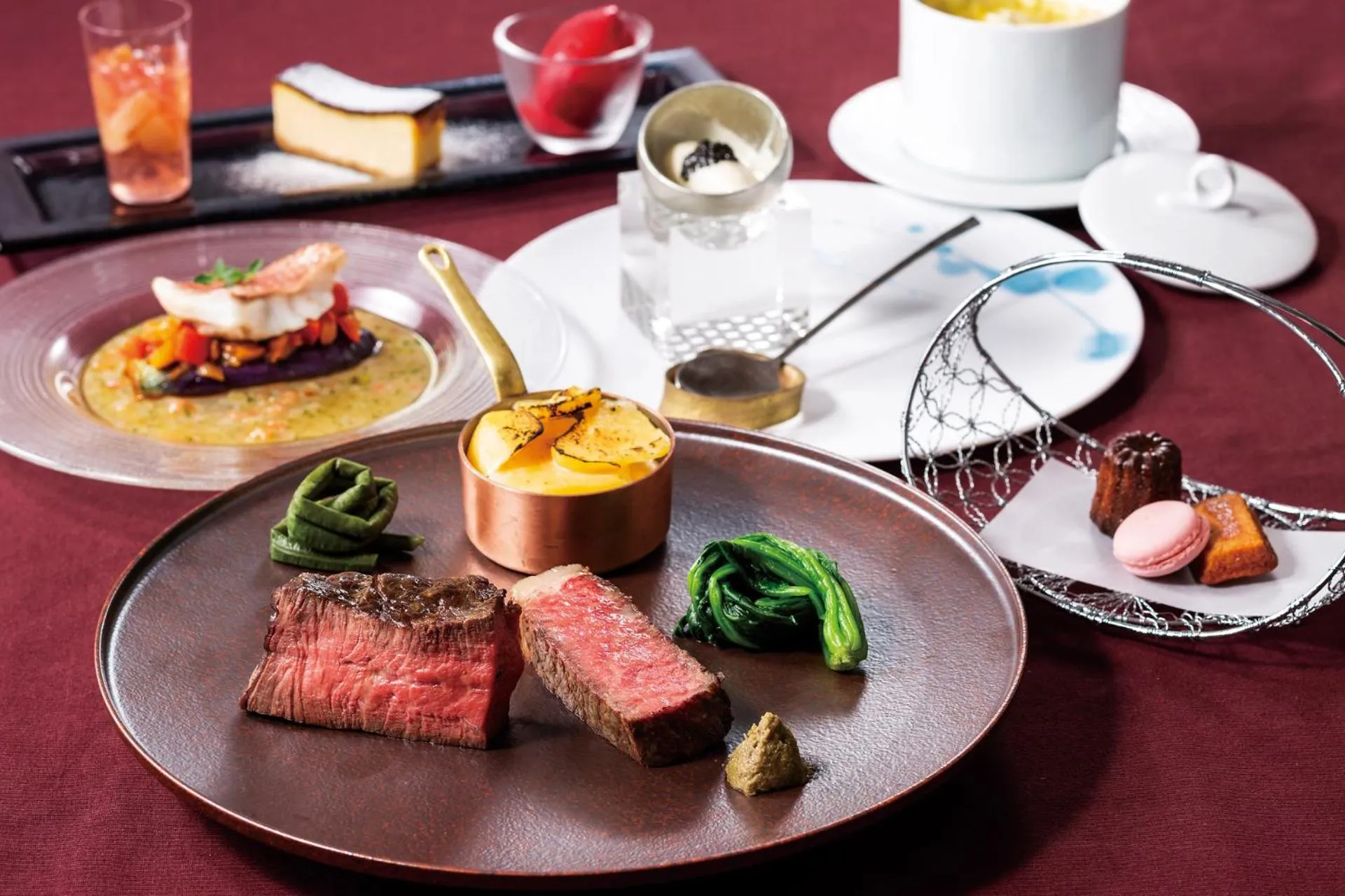 Restaurant/places to eat in Tobu Hotel Levant Tokyo