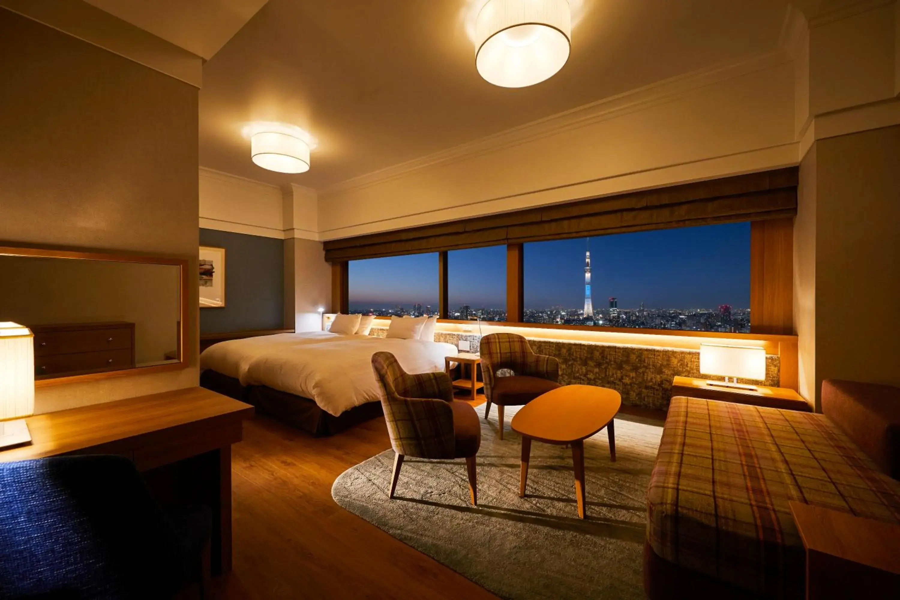 Landmark view, Bed in Tobu Hotel Levant Tokyo Landmark view, Bed in Tobu Hotel Levant Tokyo