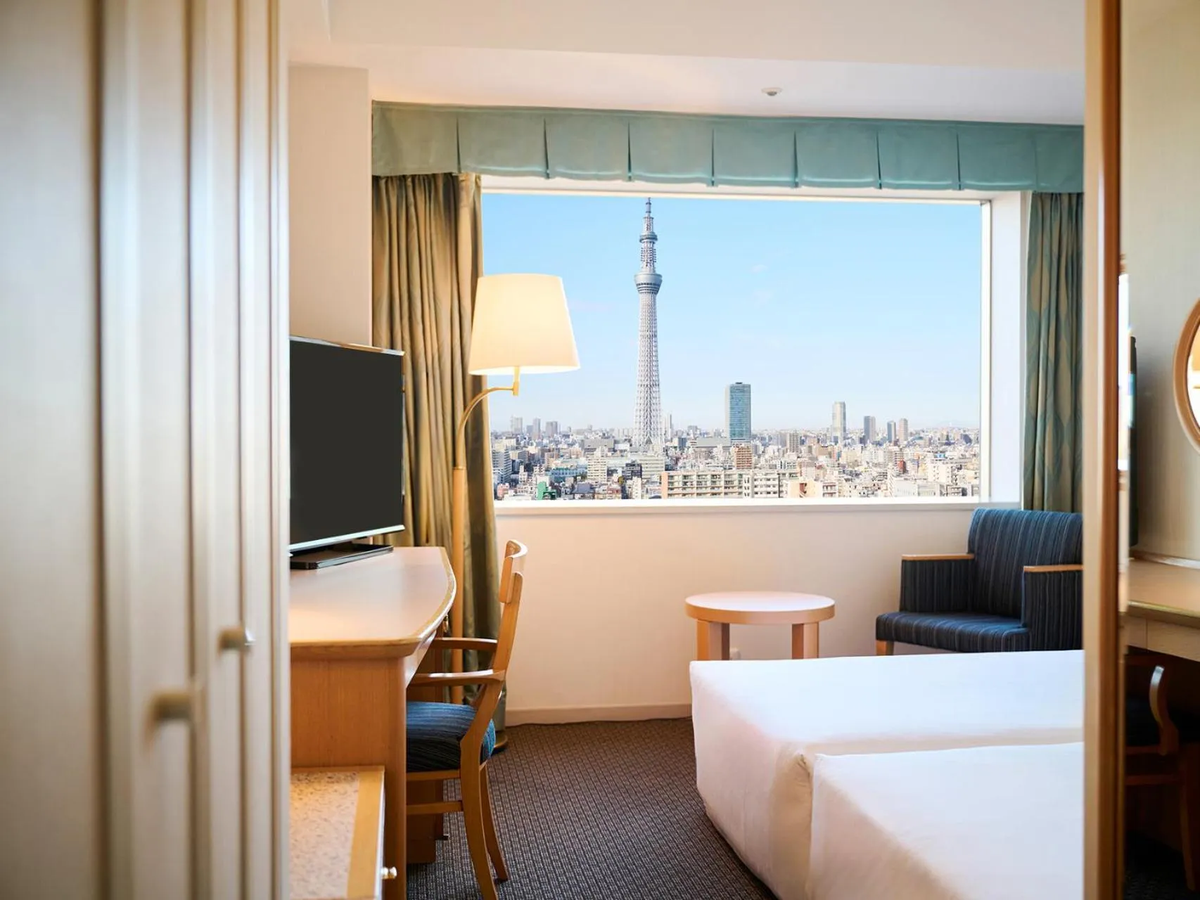 Bed in Tobu Hotel Levant Tokyo