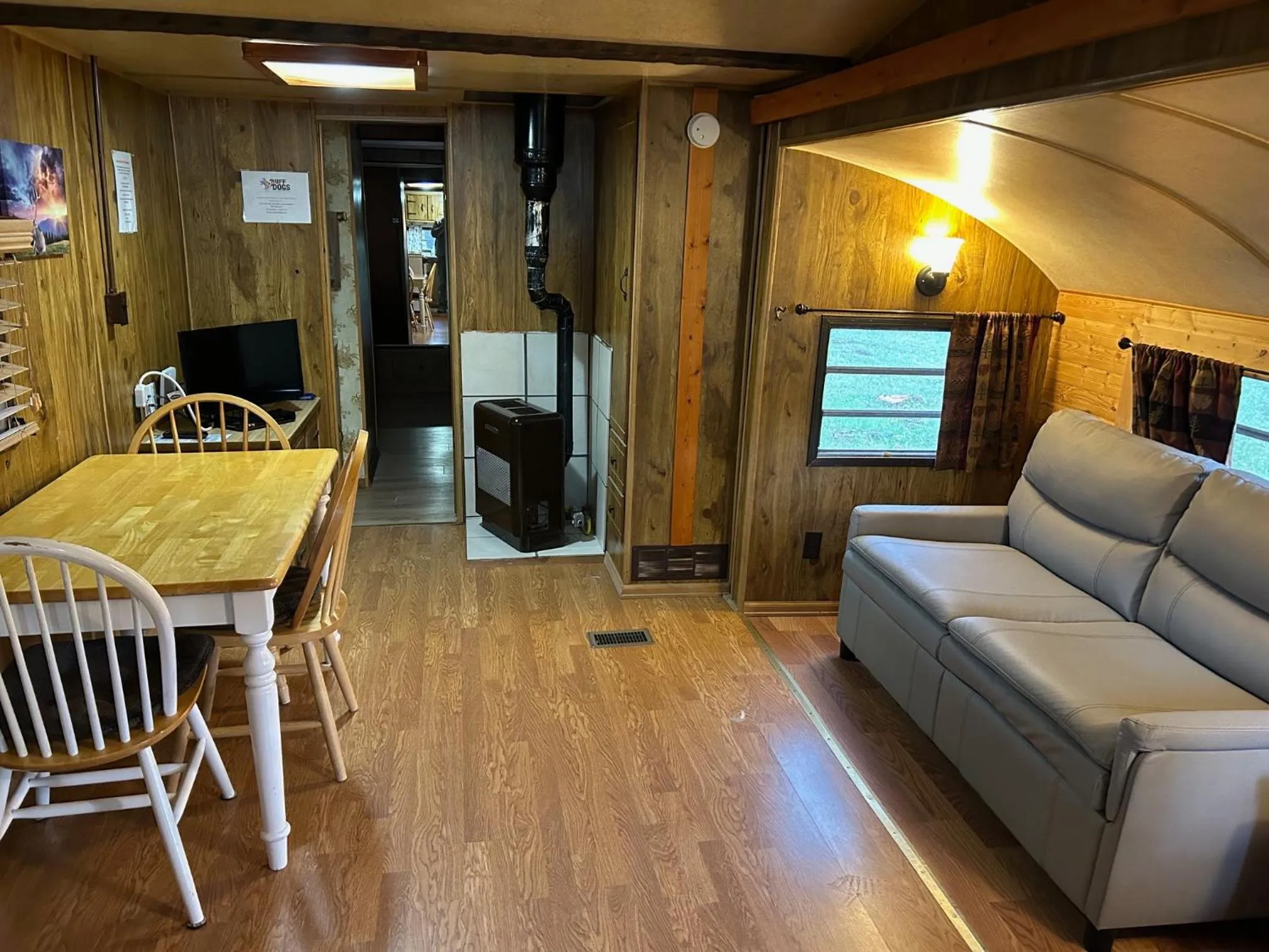 Grandview Cabins & RV Resort