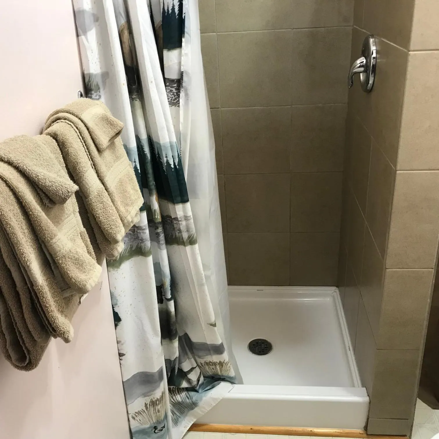 Grandview Cabins & RV Resort