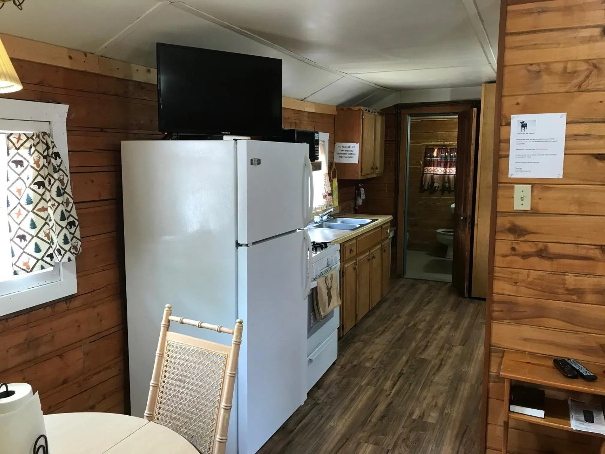 Grandview Cabins & RV Resort