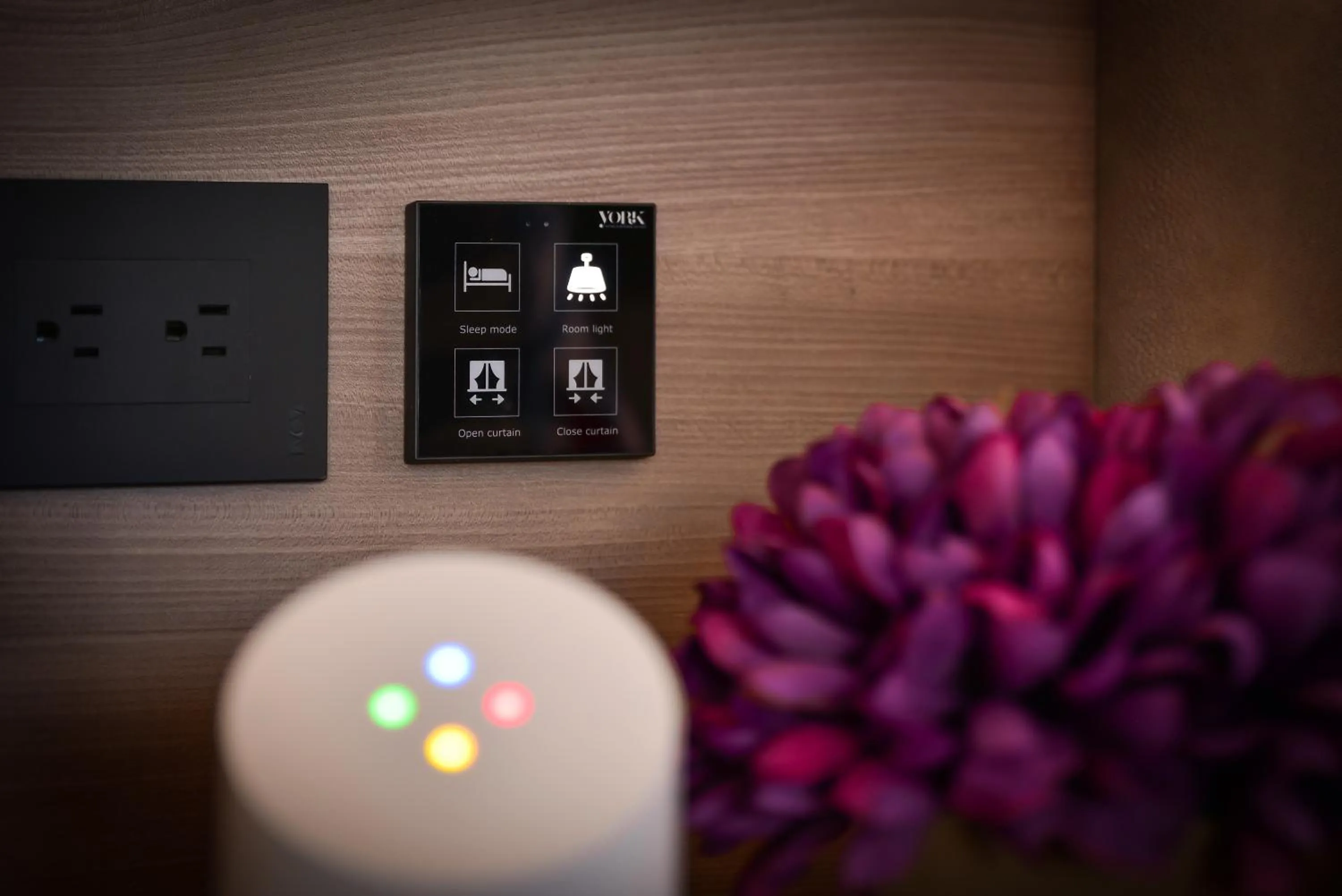 TV and multimedia in Hotel York Luxury Suites Medellin by Preferred