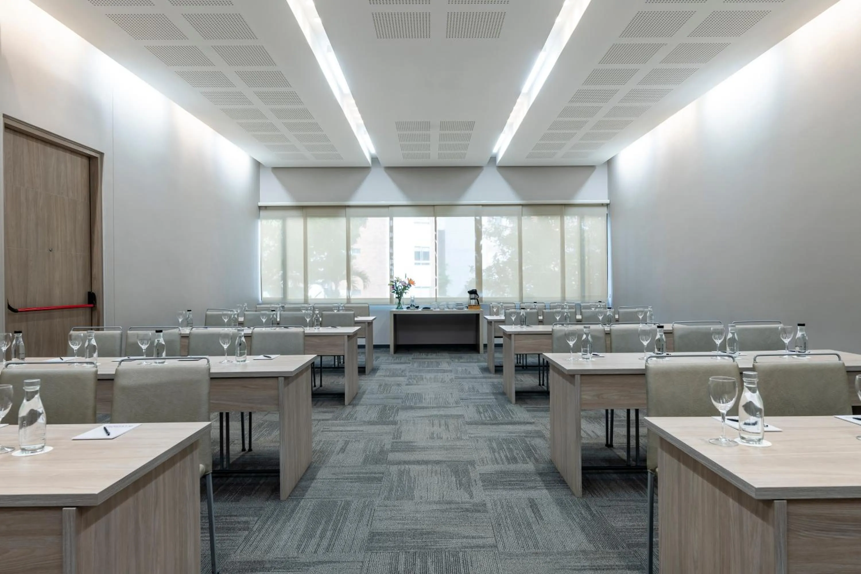 Meeting/conference room in Hotel York Luxury Suites Medellin by Preferred