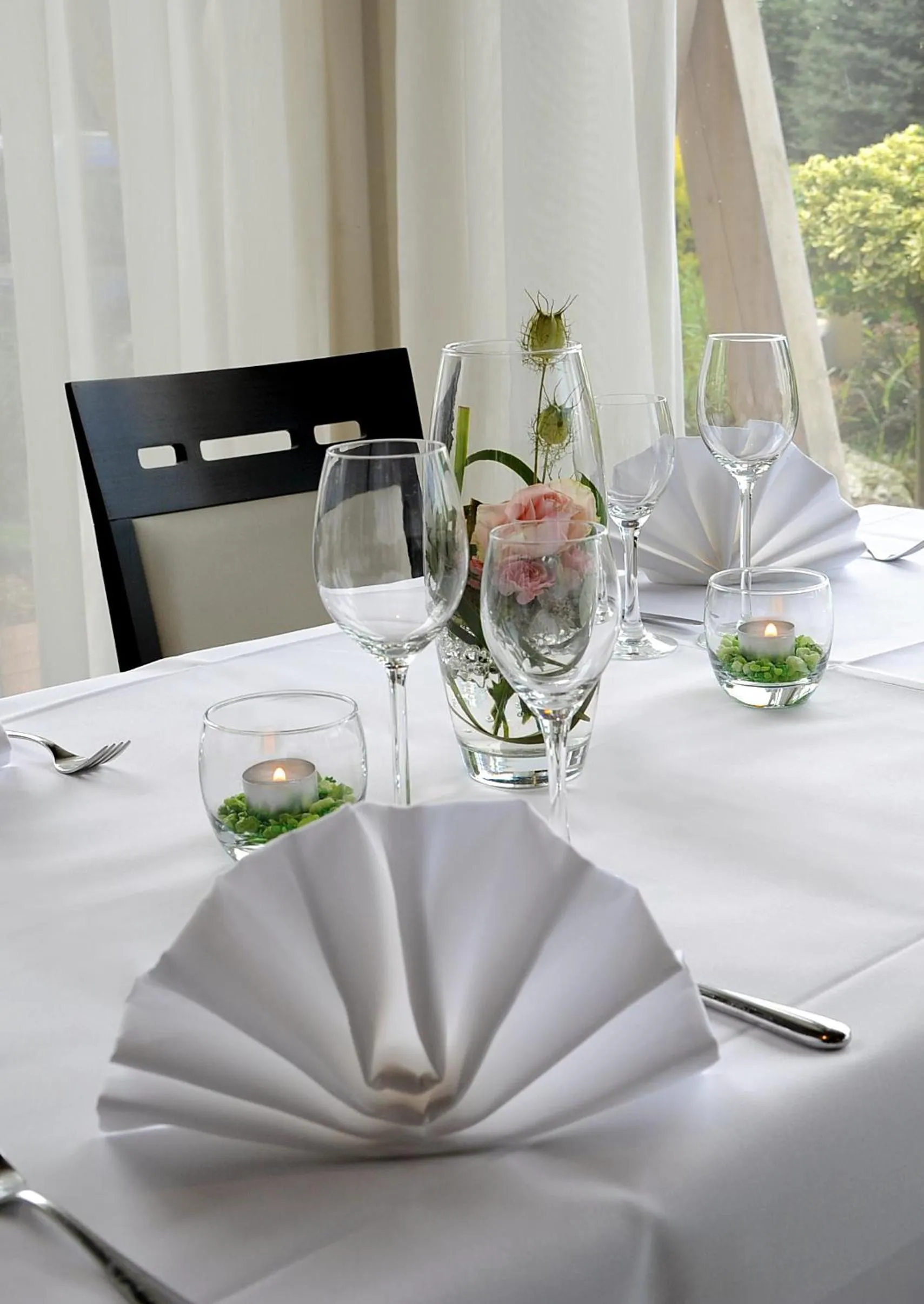 Restaurant/places to eat in Waldhotel Kreuztanne