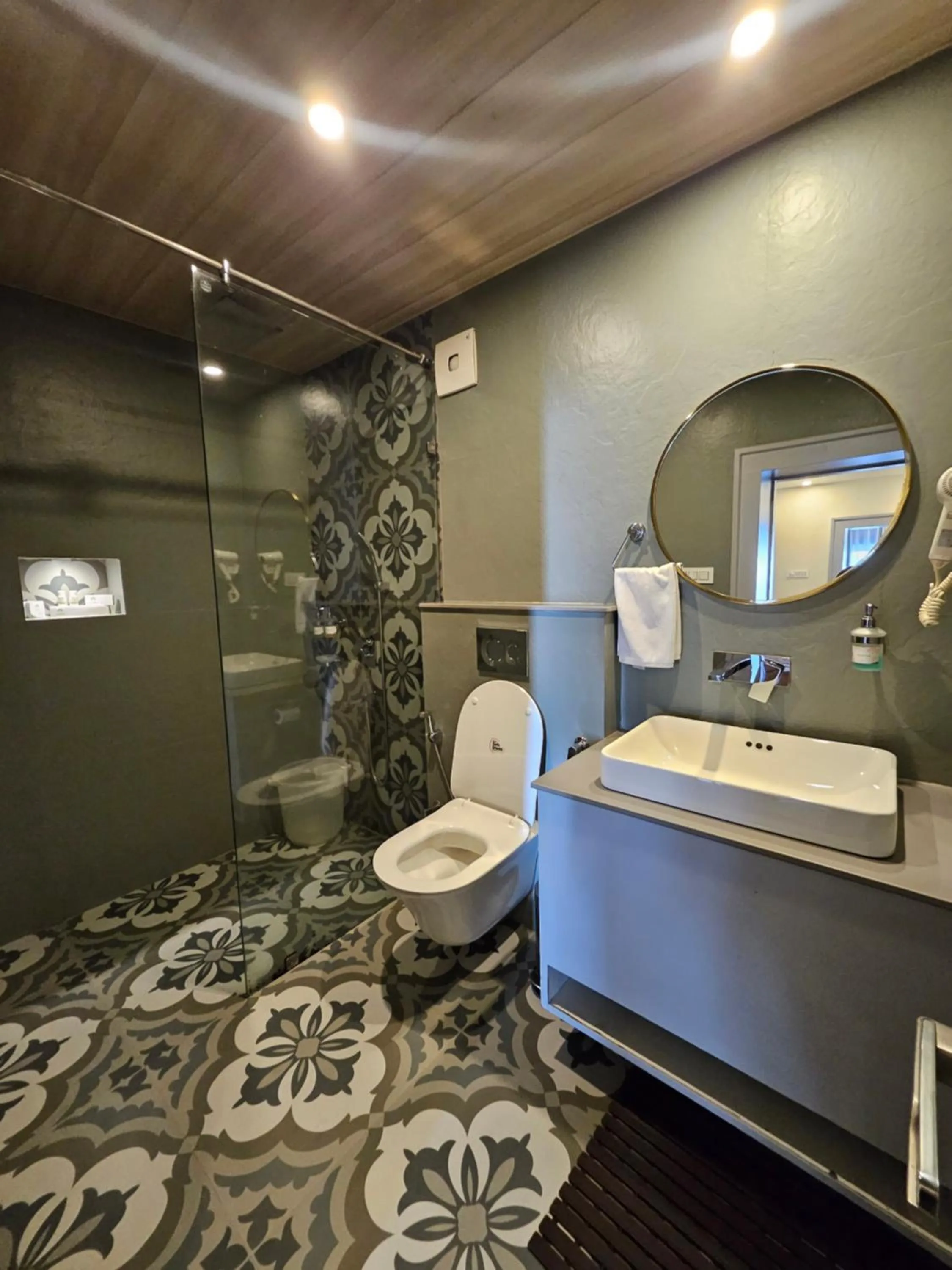 Bathroom in Mongas Hotel & Resort