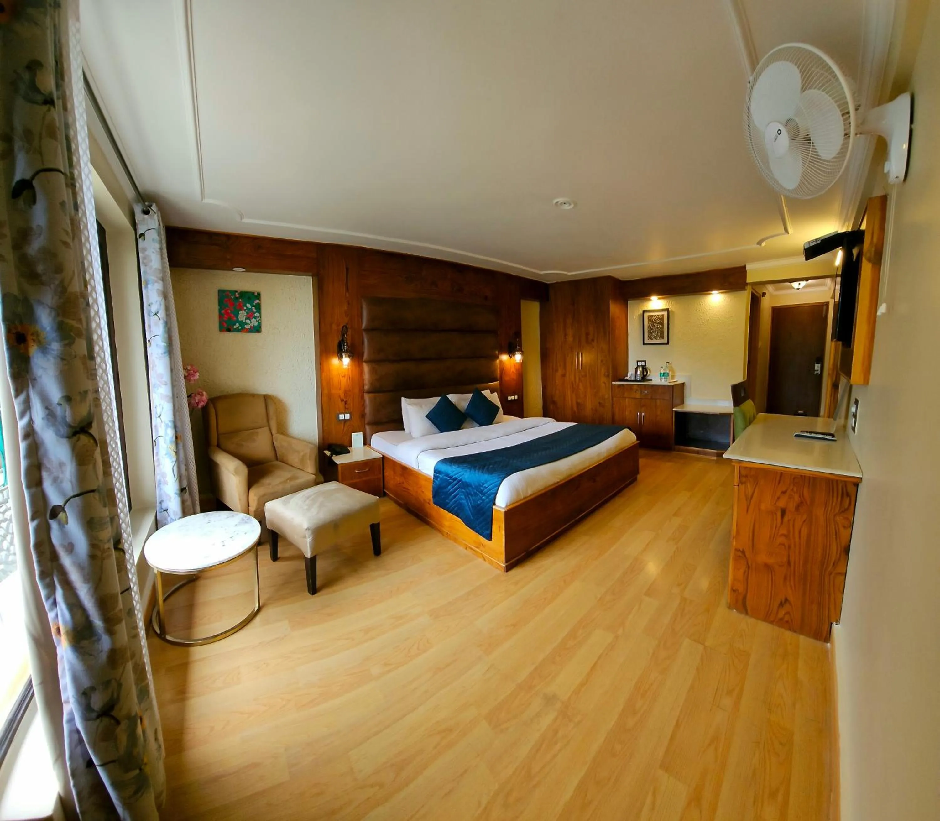 Bedroom, Bed in Mongas Hotel & Resort