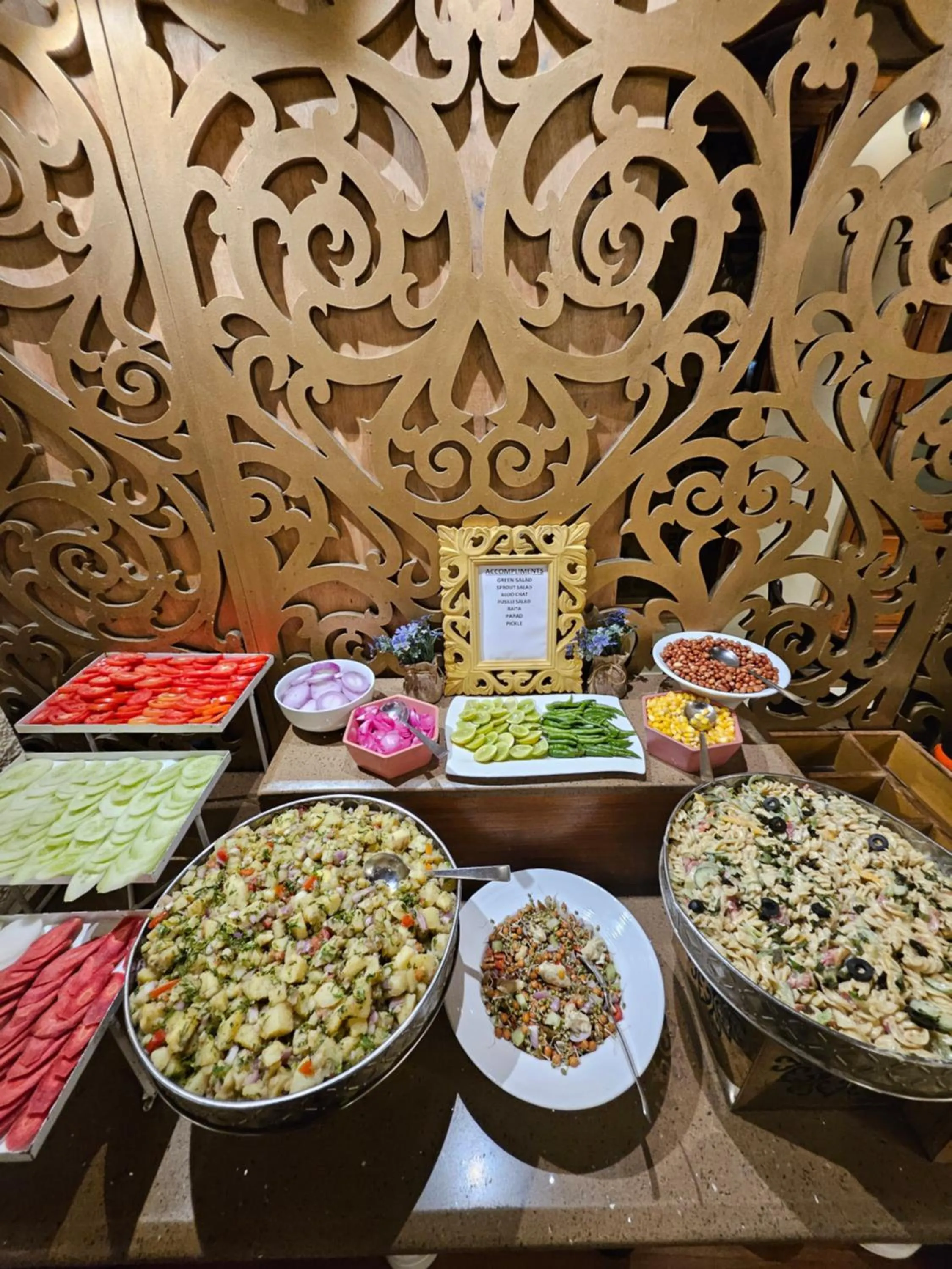 Buffet breakfast in Mongas Hotel & Resort