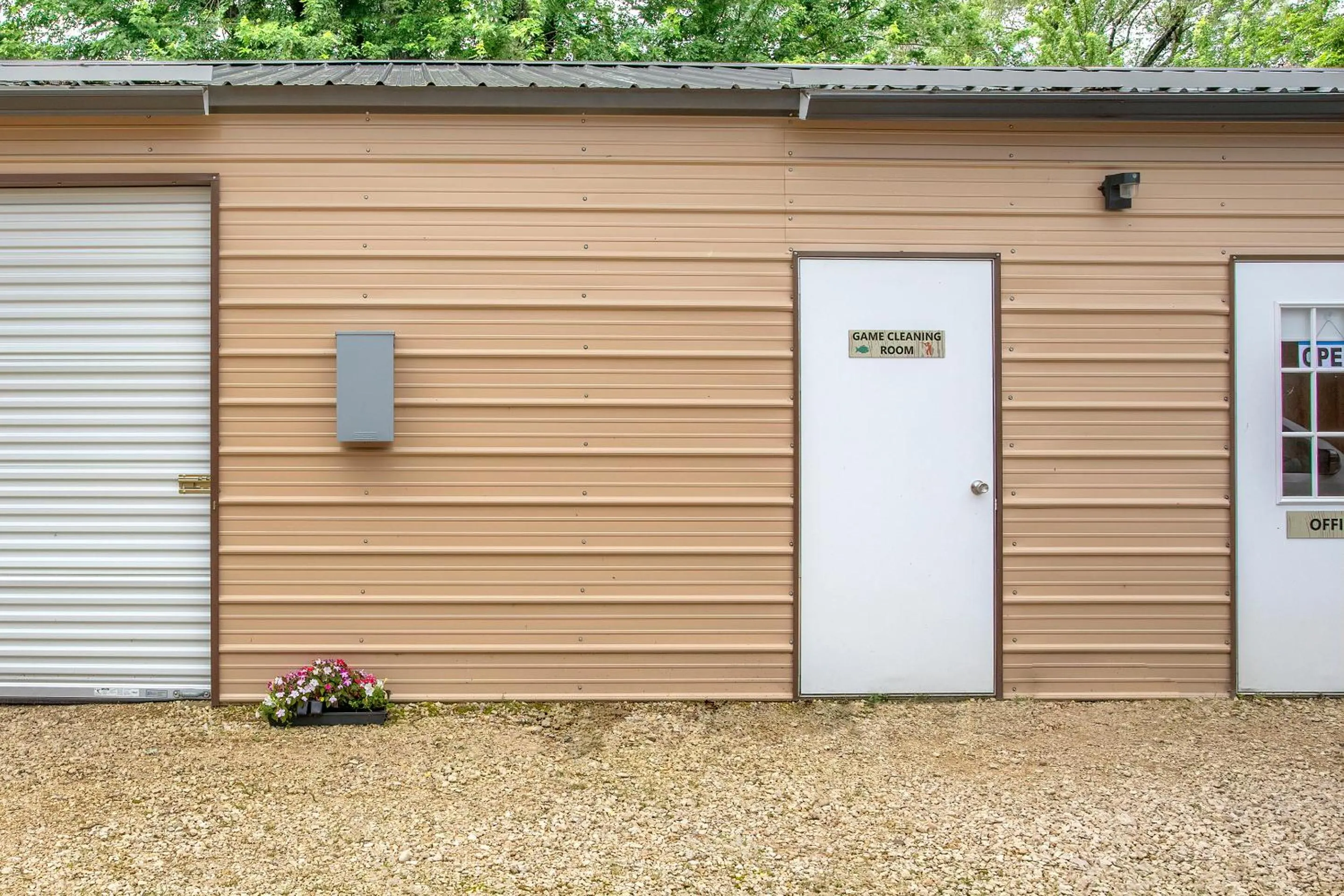 Big River Escape Riverside Cabins