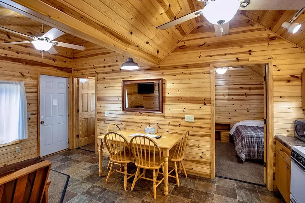 Big River Escape Riverside Cabins