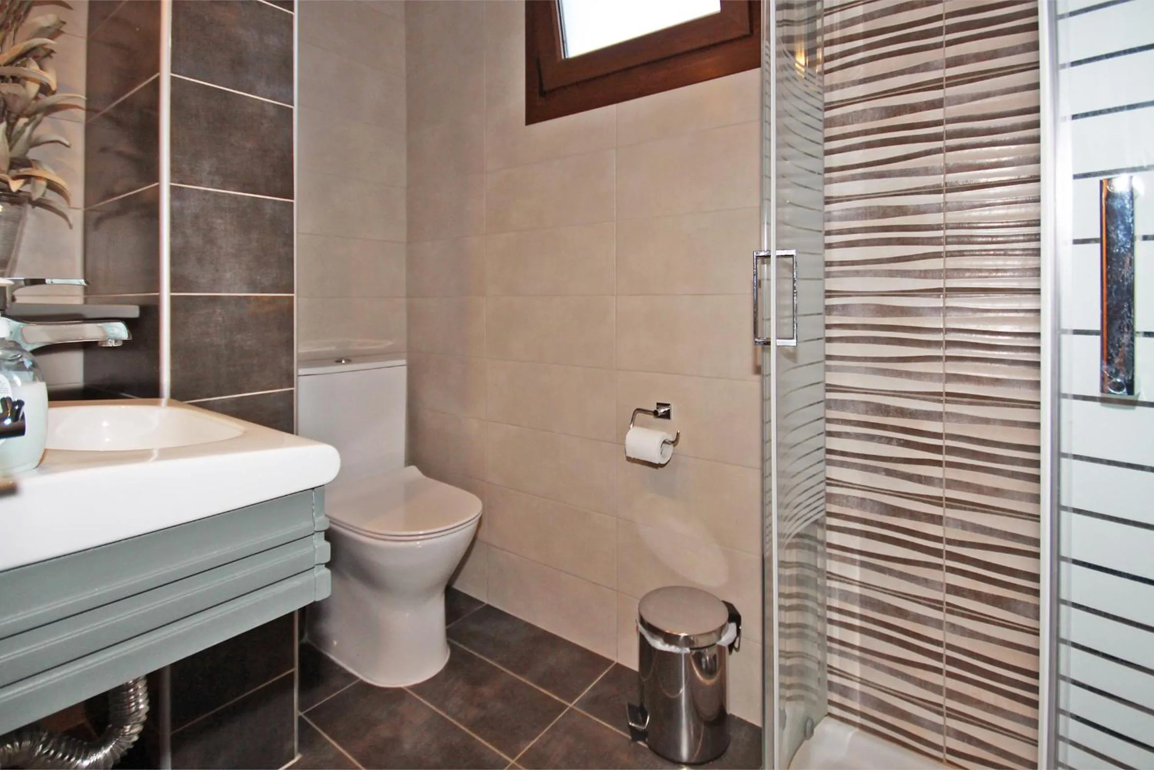 Shower in Villa Angela