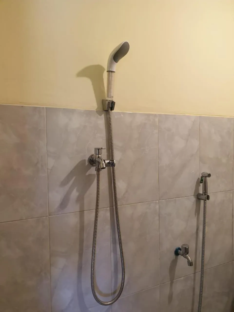 Bathroom in Nita's Homestay Banyuwangi