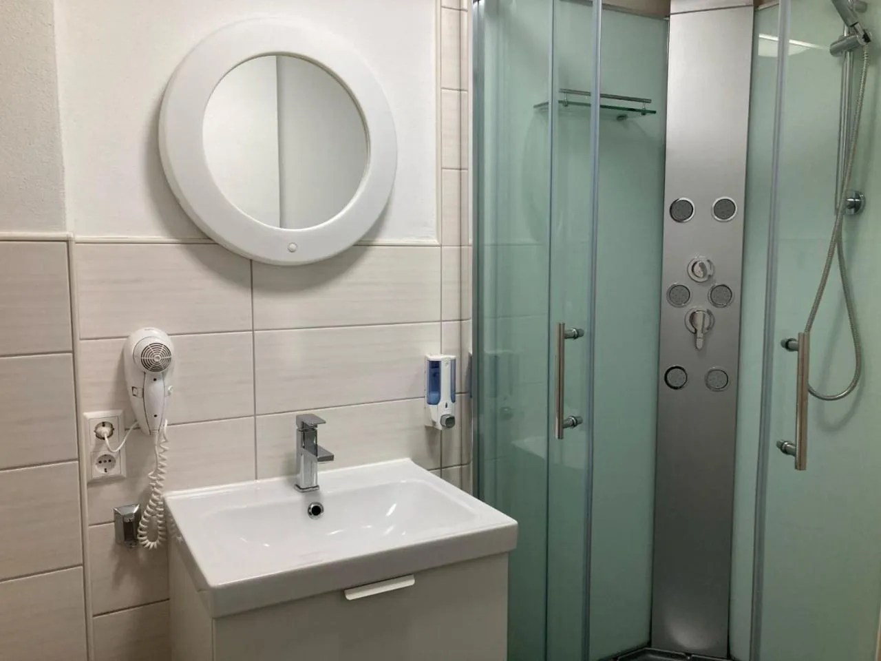 Bathroom in Hotel-Fritz