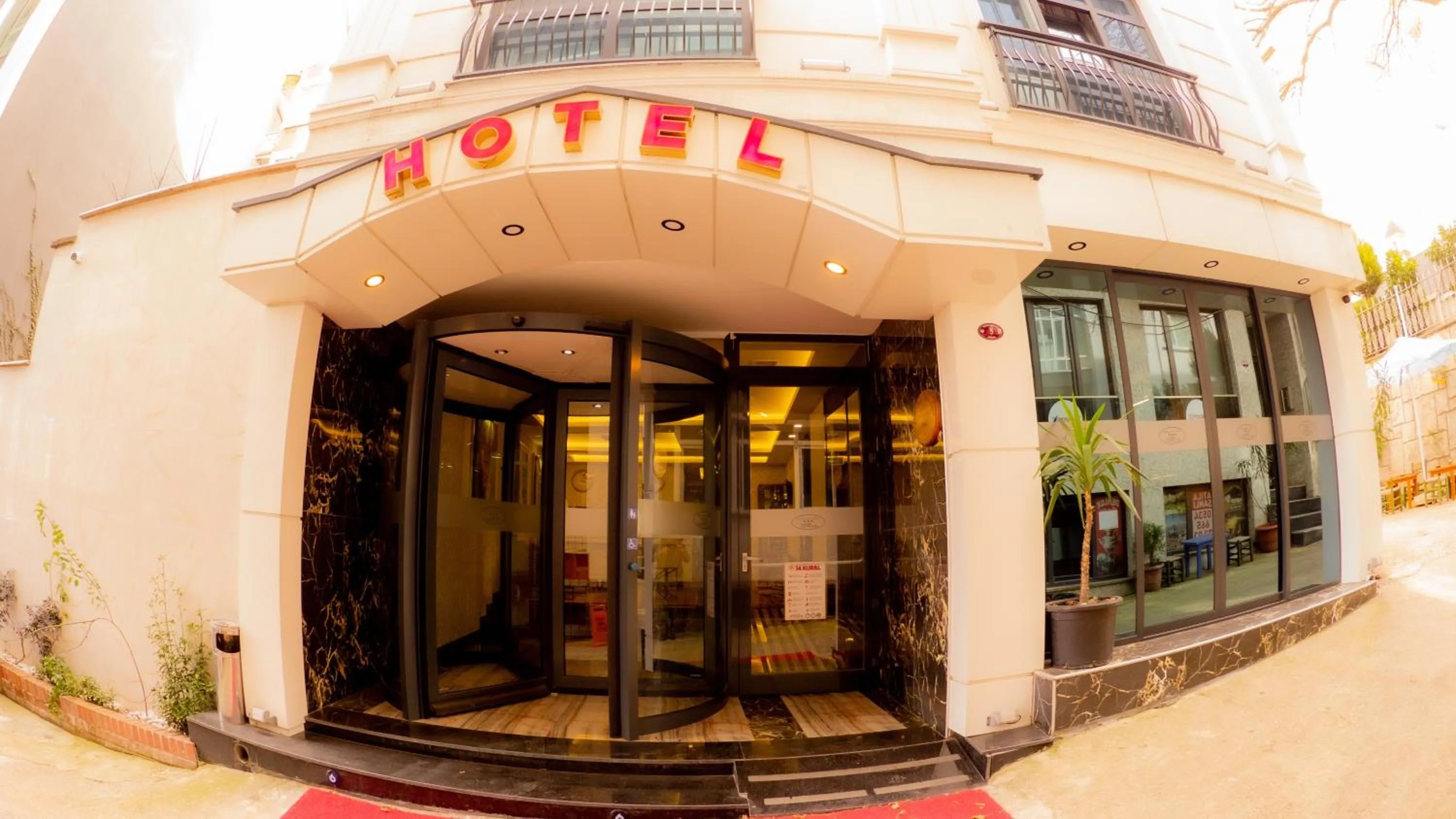 Property building in Deryaman Hotel Trabzon