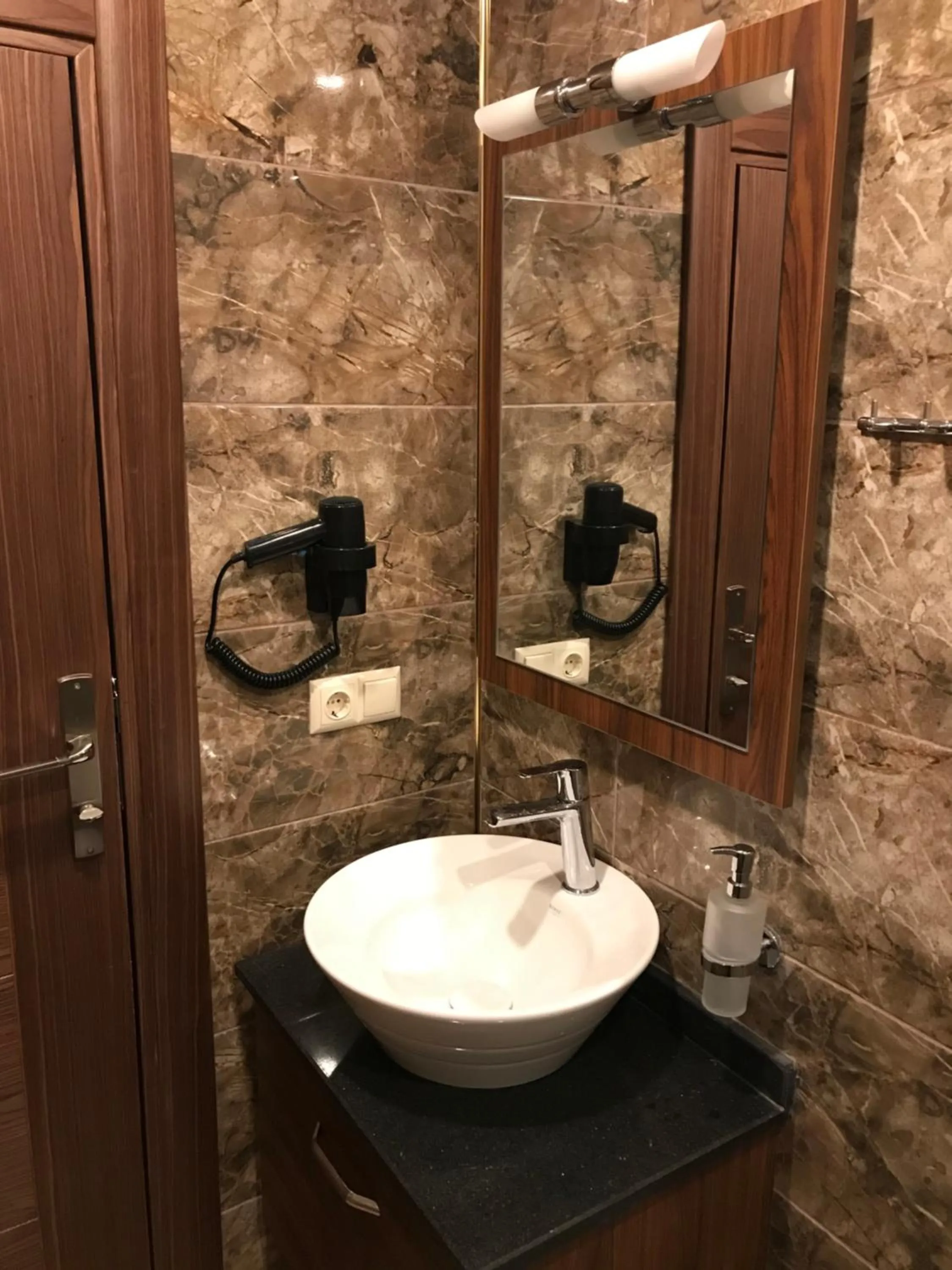 Bathroom in Deryaman Hotel Trabzon