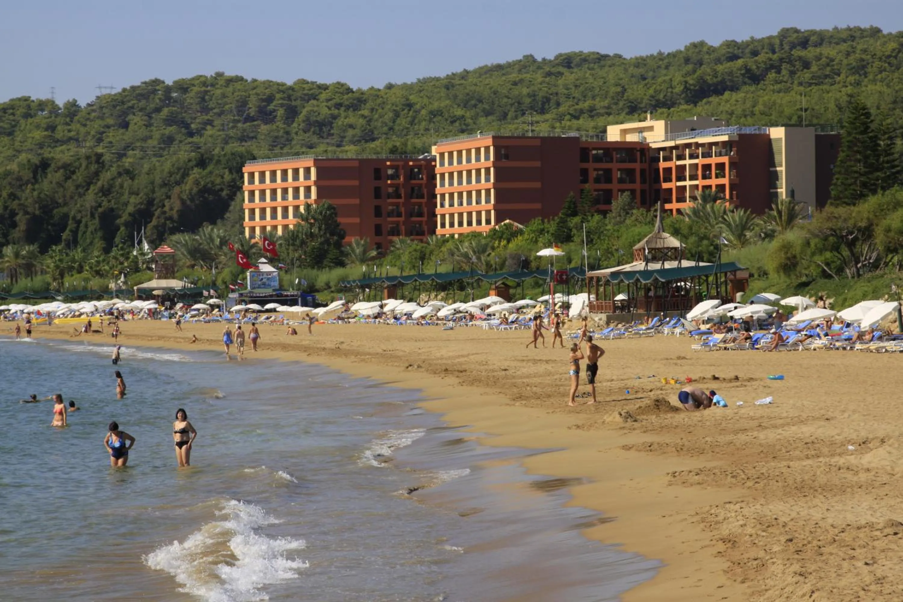 Property building in AQI Pegasos Royal