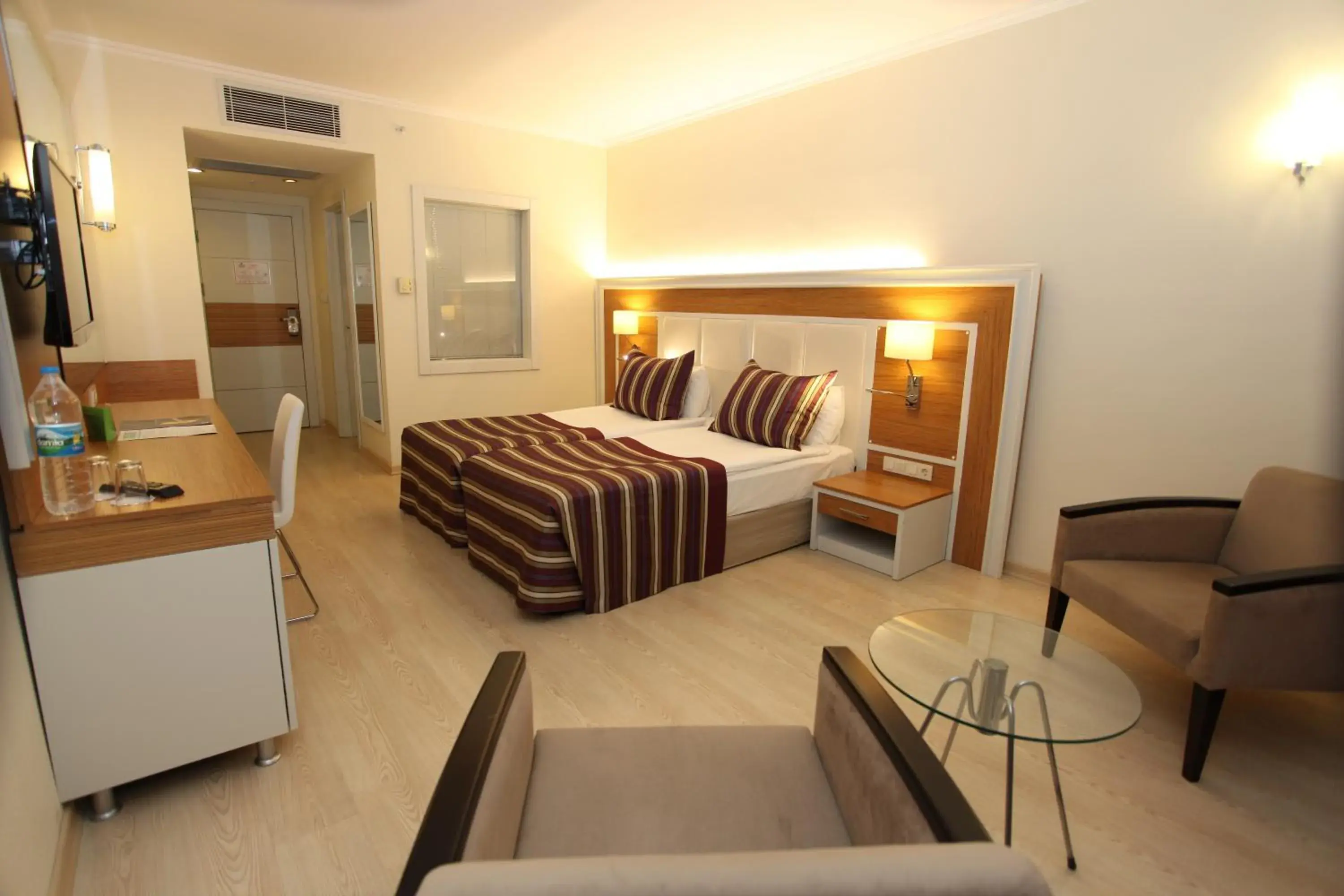 Standard Double Room in AQI Pegasos Royal Standard Double Room in AQI Pegasos Royal