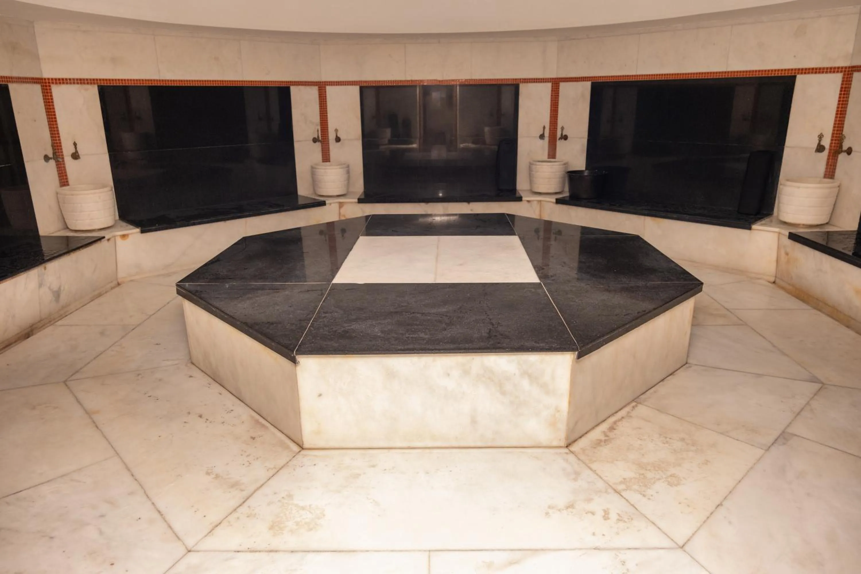 Spa and wellness centre/facilities in AQI Pegasos Royal