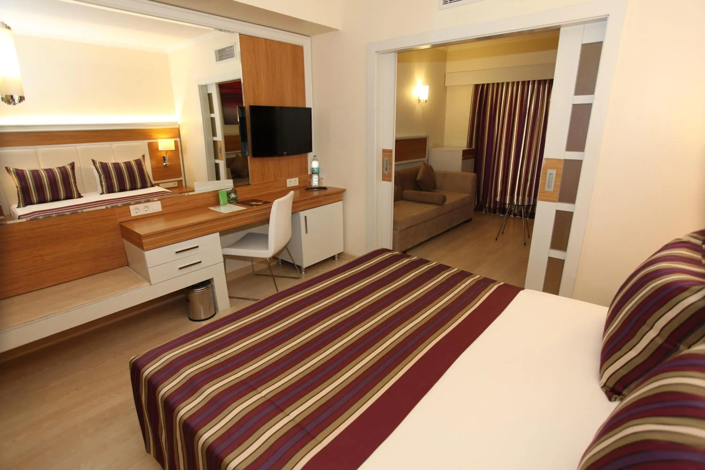 Family Room in AQI Pegasos Royal Family Room in AQI Pegasos Royal