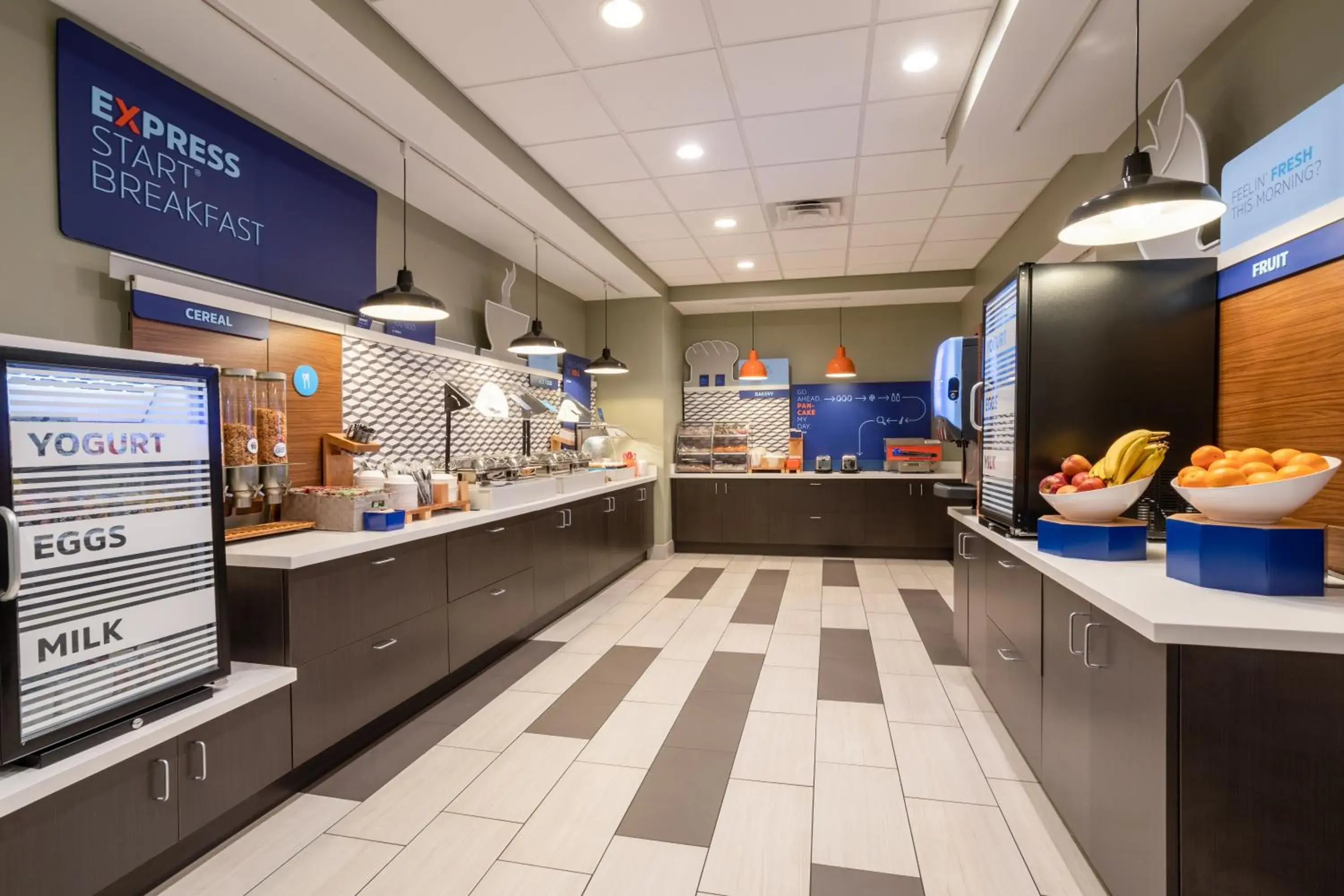 Breakfast in Holiday Inn Express Durango Downtown- Animas River Breakfast in Holiday Inn Express Durango Downtown- Animas River