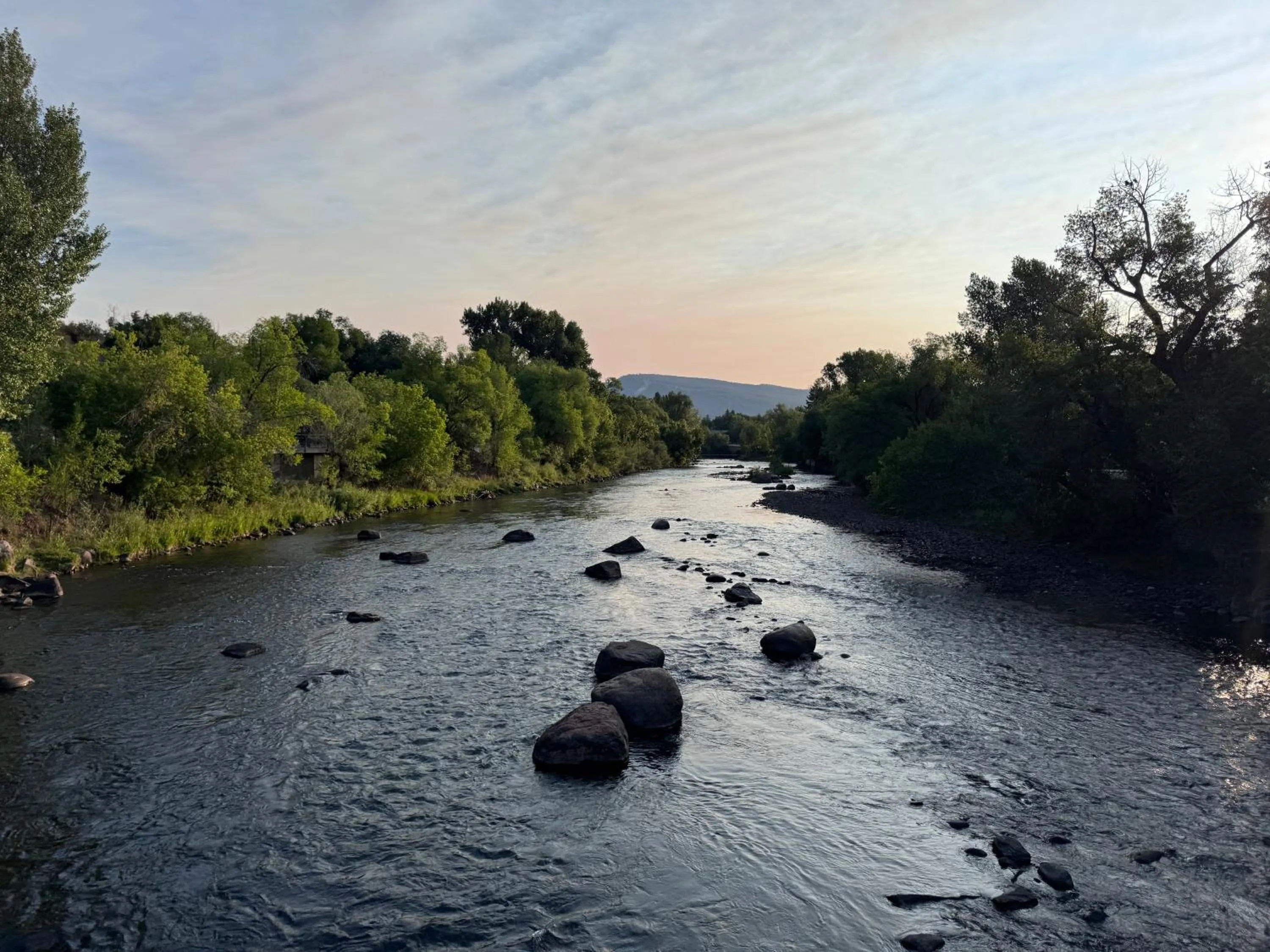 Natural landscape in Holiday Inn Express Durango Downtown- Animas River