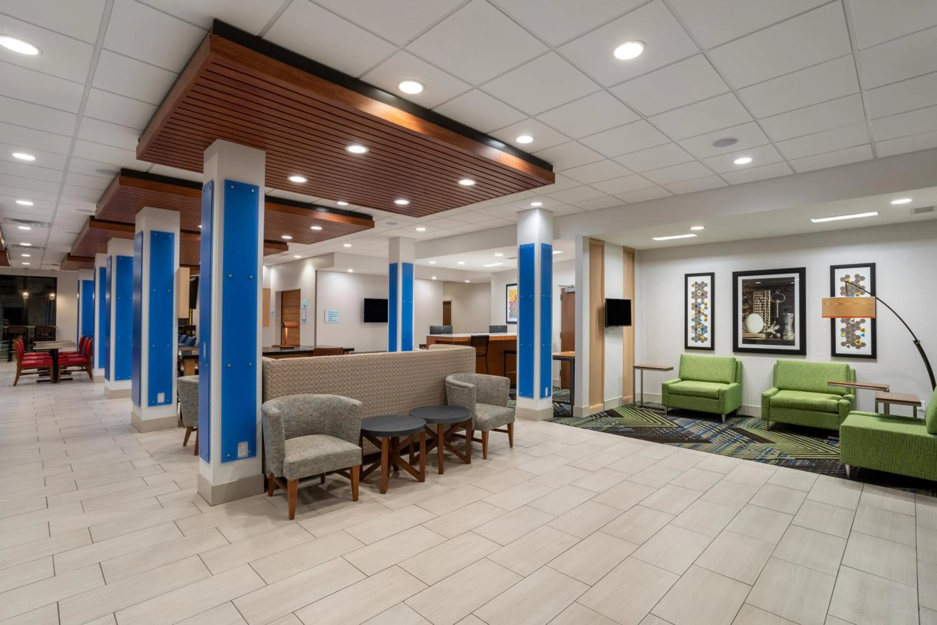 Lobby or reception in Holiday Inn Express Durango Downtown- Animas River