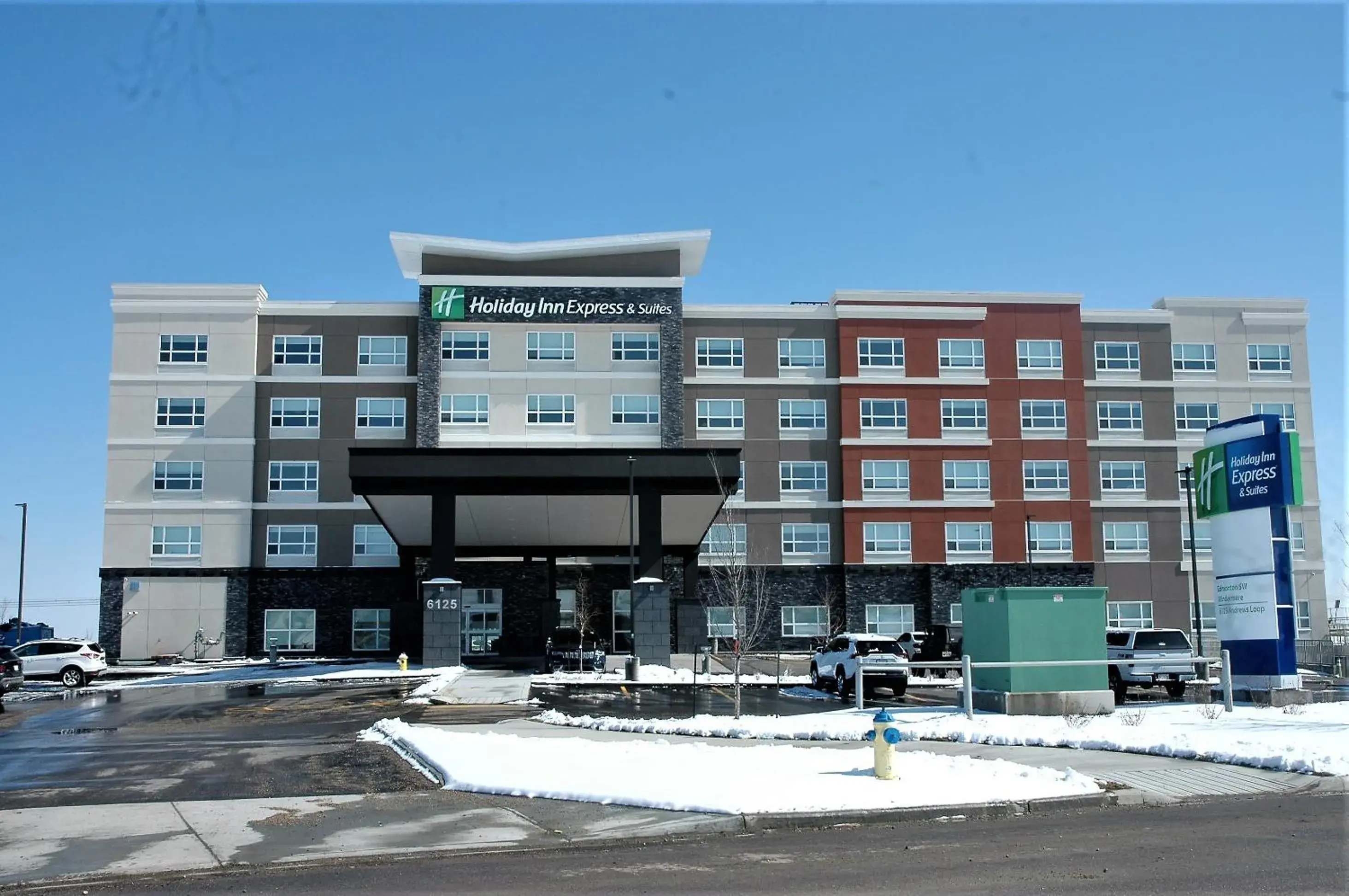 Property building in Holiday Inn Express & Suites - Edmonton SW – Windermere by IHG Property building in Holiday Inn Express & Suites - Edmonton SW – Windermere by IHG