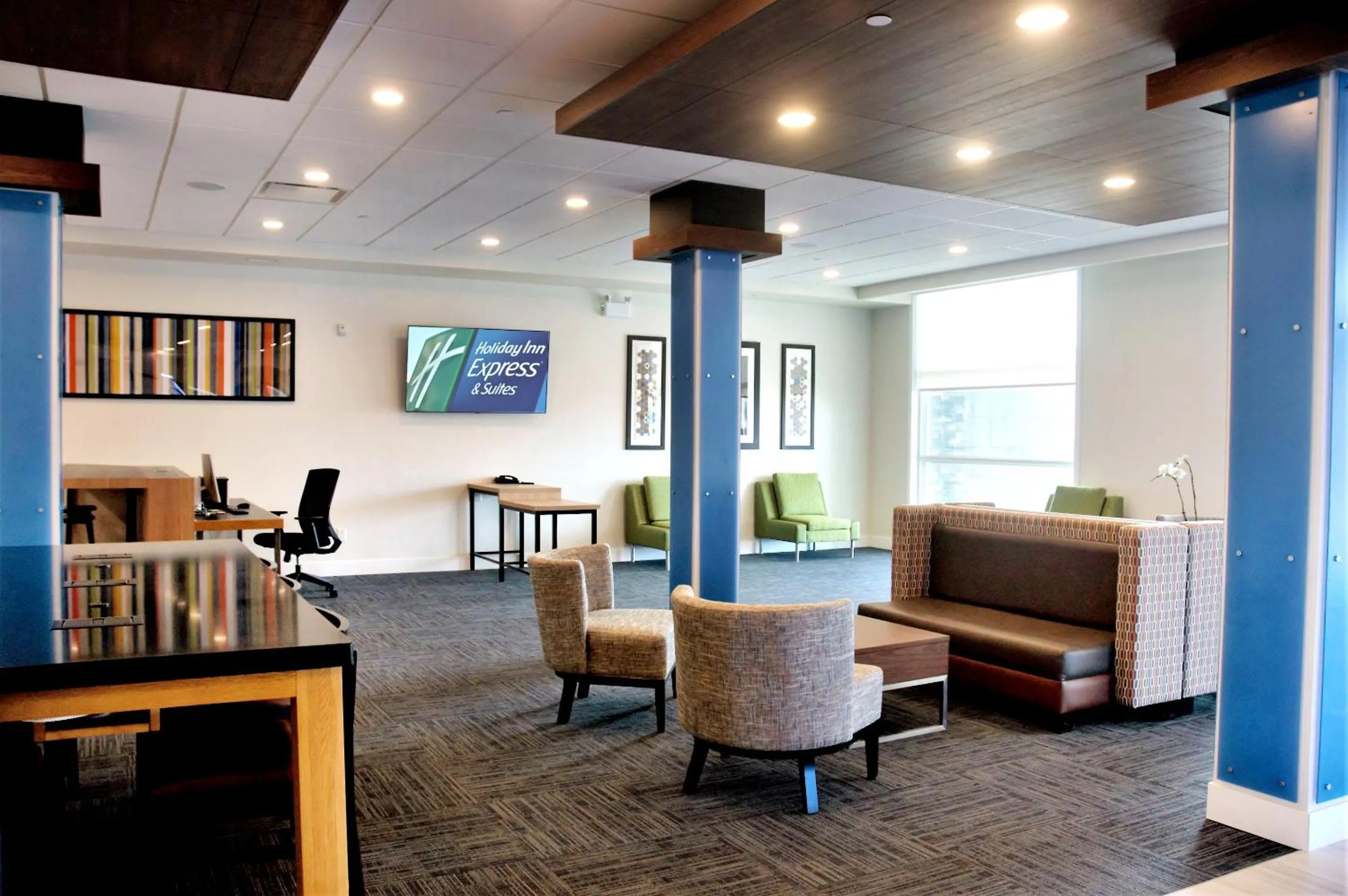 Holiday Inn Express & Suites - Edmonton SW – Windermere by IHG