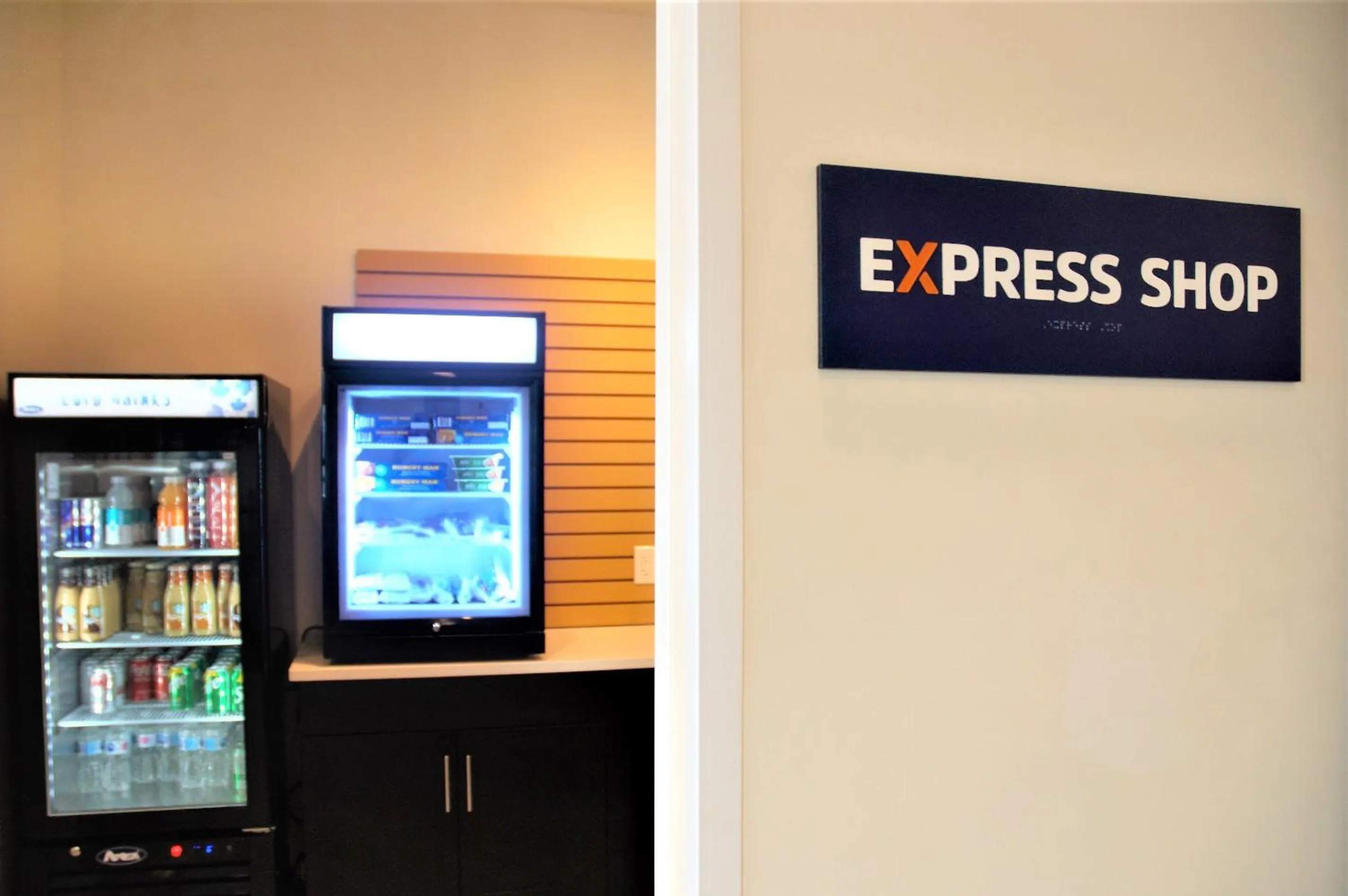 Holiday Inn Express & Suites - Edmonton SW – Windermere by IHG