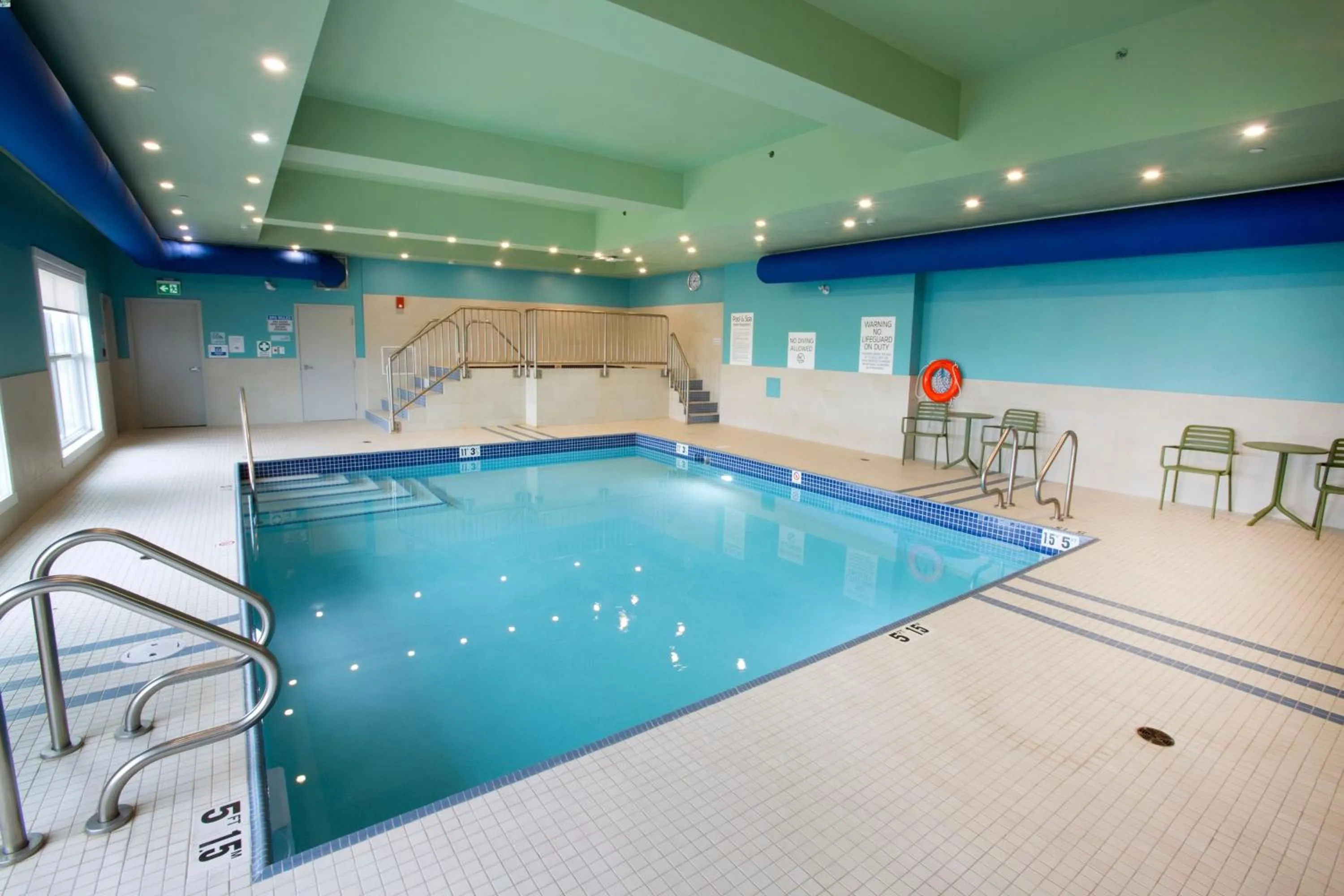 Swimming pool in Holiday Inn Express & Suites - Edmonton SW – Windermere by IHG