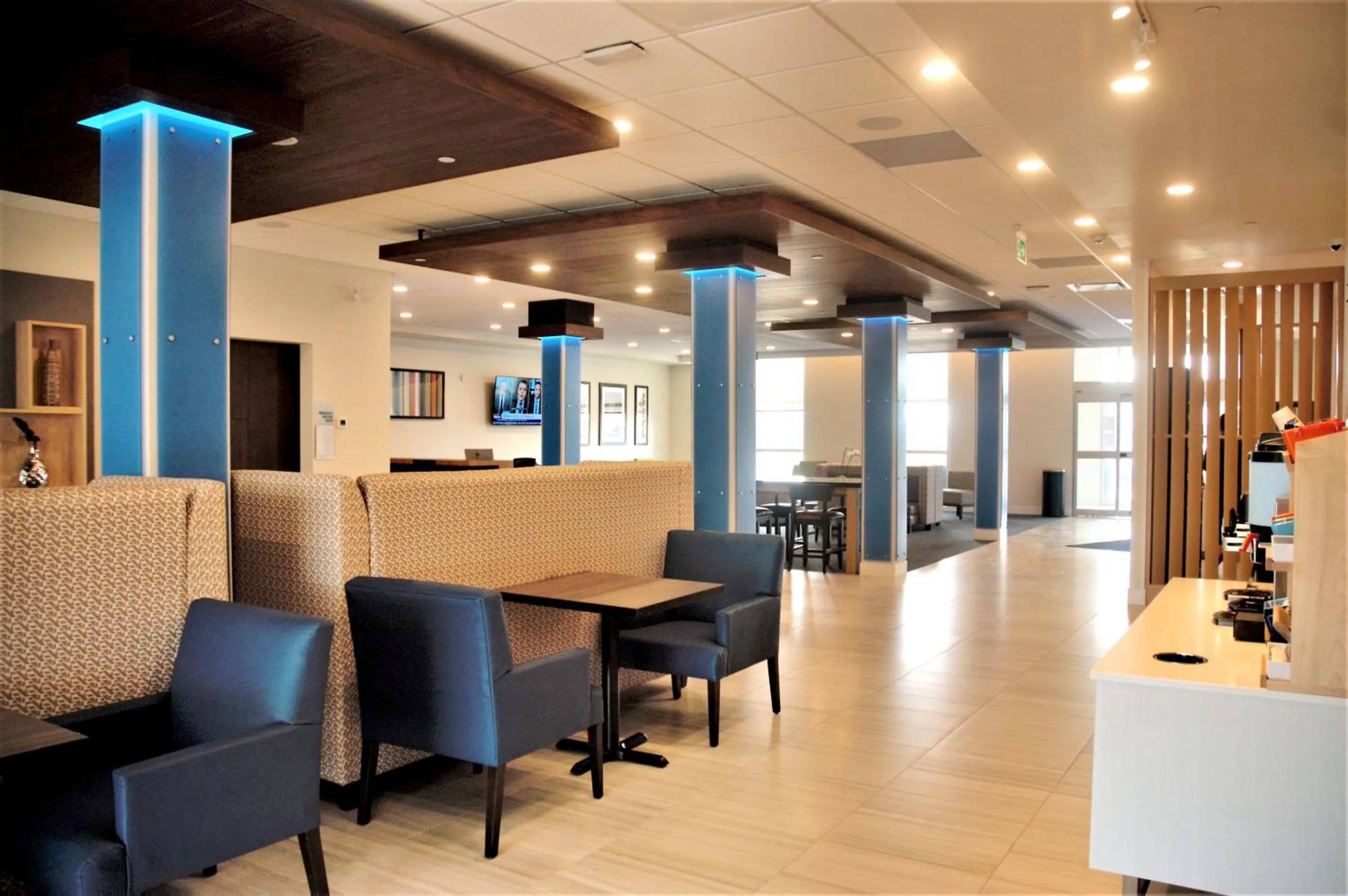 Holiday Inn Express & Suites - Edmonton SW – Windermere by IHG