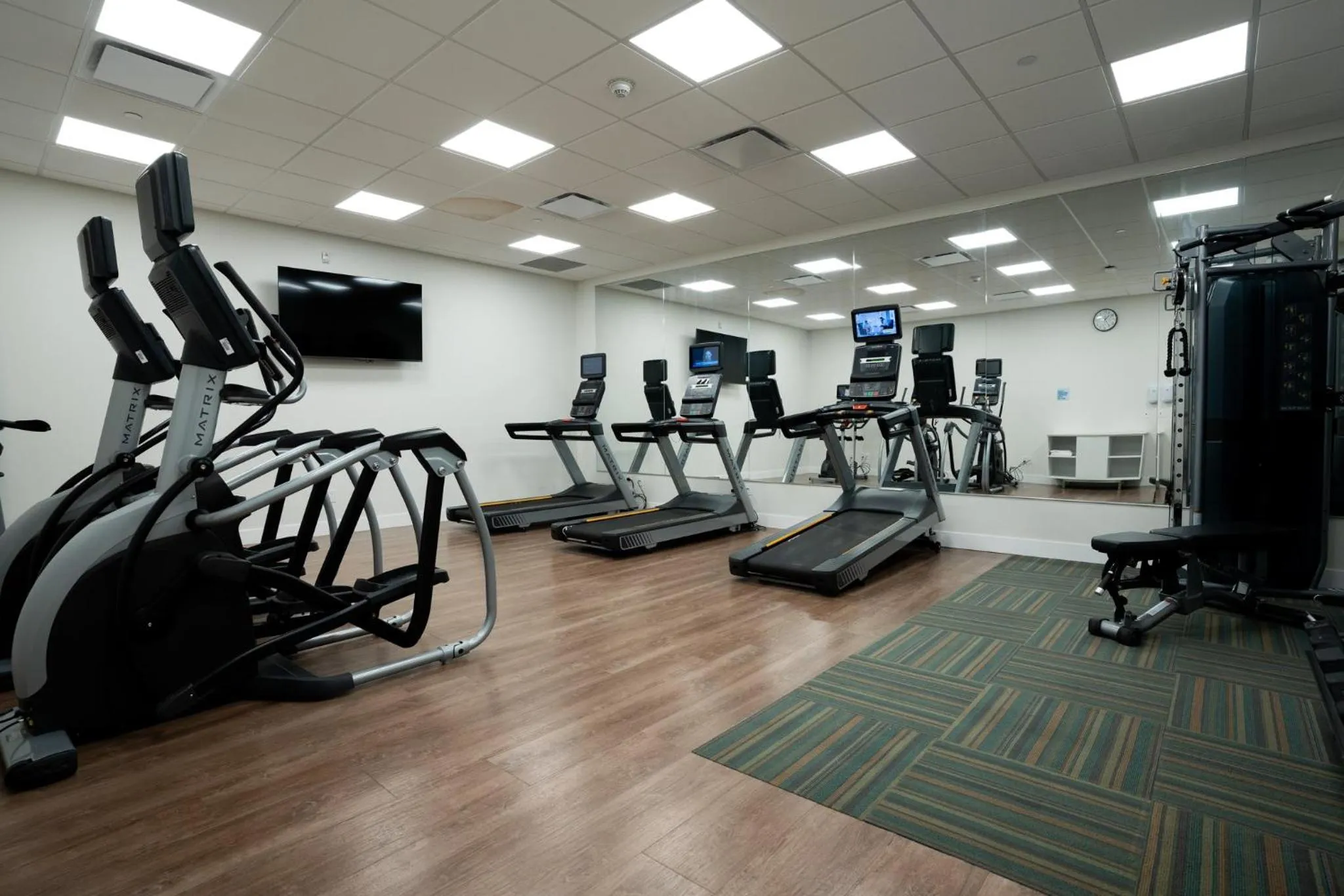 Spa and wellness centre/facilities in Holiday Inn Express & Suites - Edmonton SW – Windermere by IHG