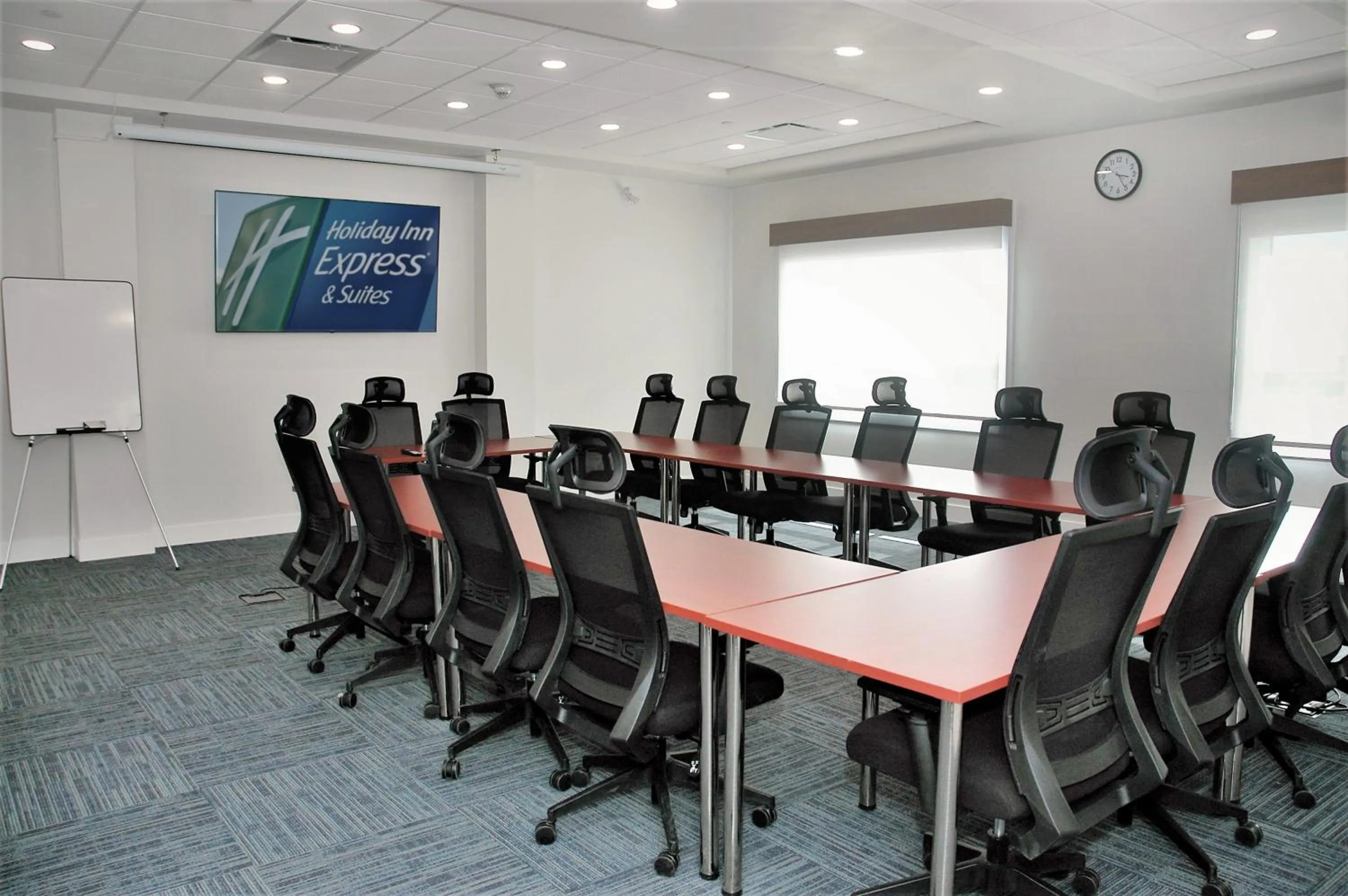 Holiday Inn Express & Suites - Edmonton SW – Windermere by IHG