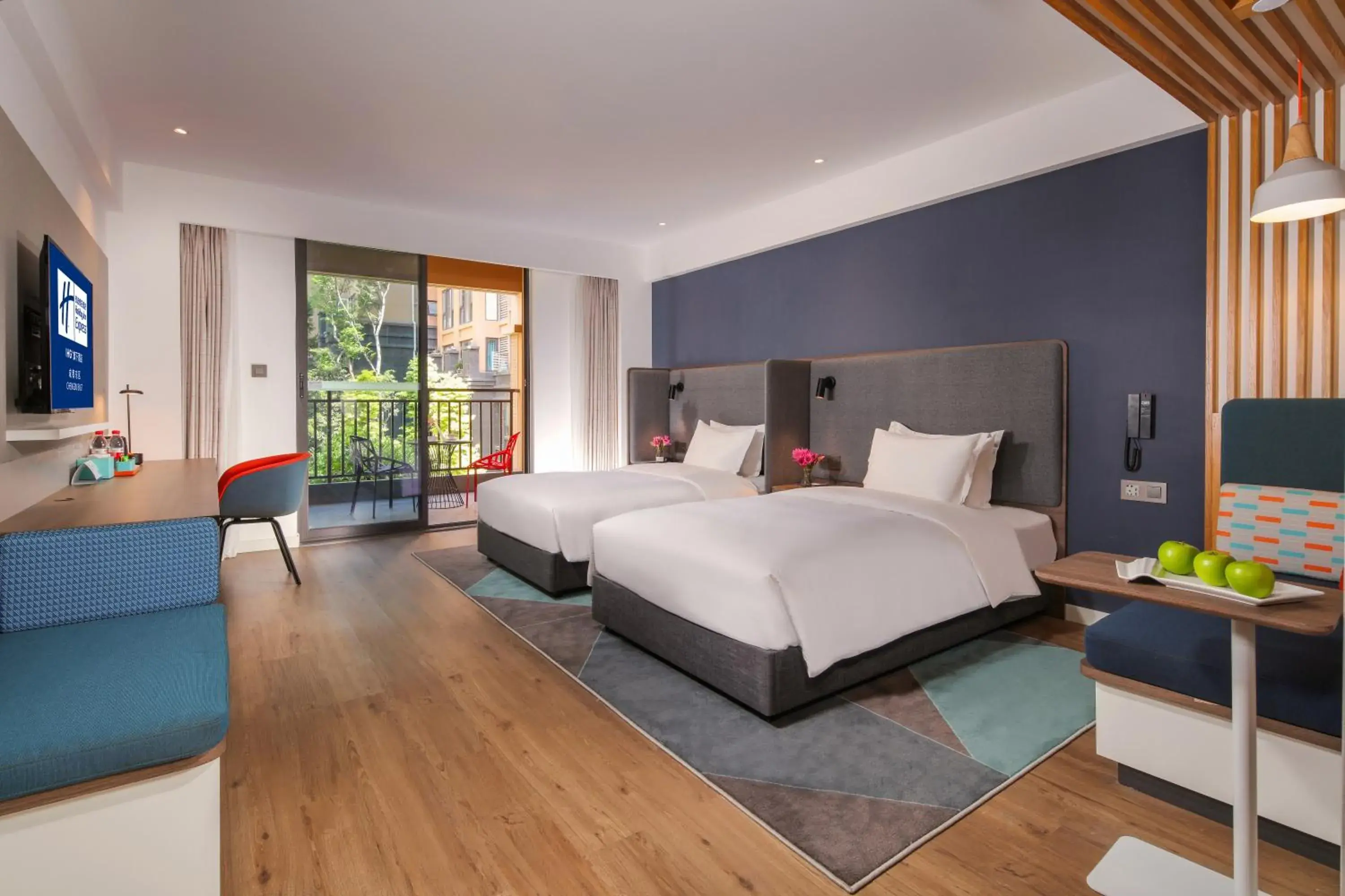 Bed in Holiday Inn Express Chengdu East Railway by lHG - Near The World Games Gymnasium Bed in Holiday Inn Express Chengdu East Railway by lHG - Near The World Games Gymnasium