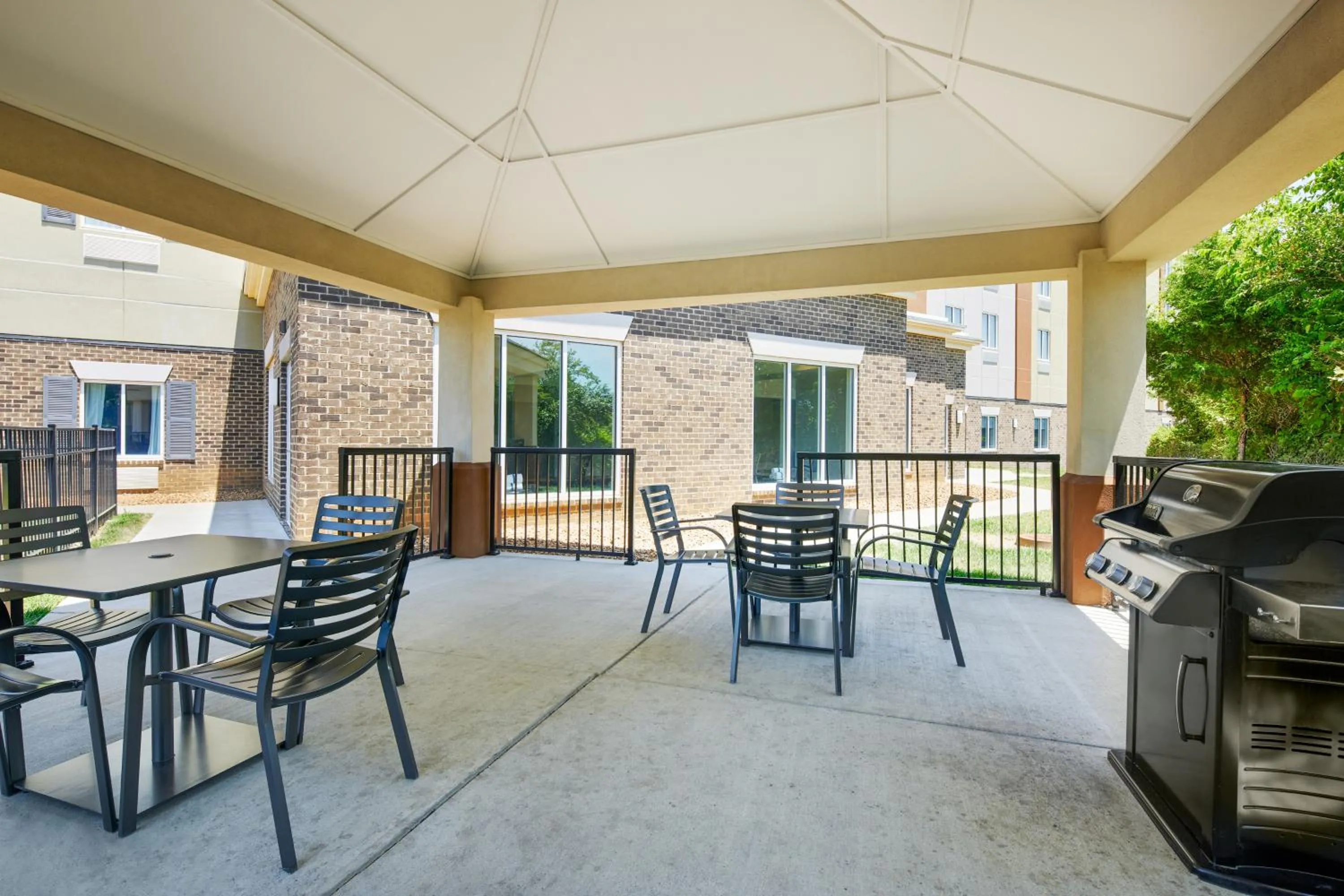 Patio in Candlewood Suites - Lebanon by IHG