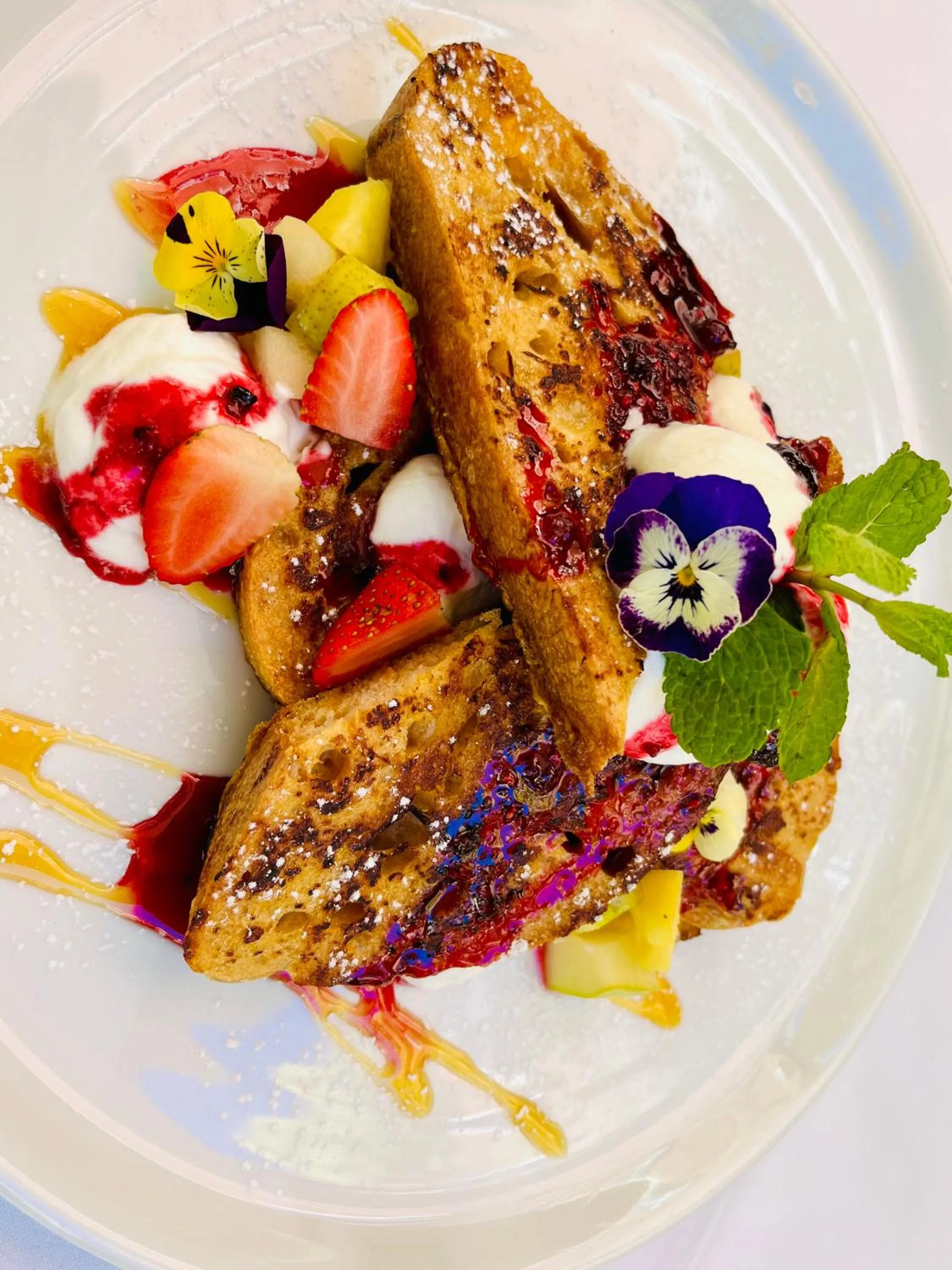 Food and drinks in Old Foundry Hotel by Ideas Cartel