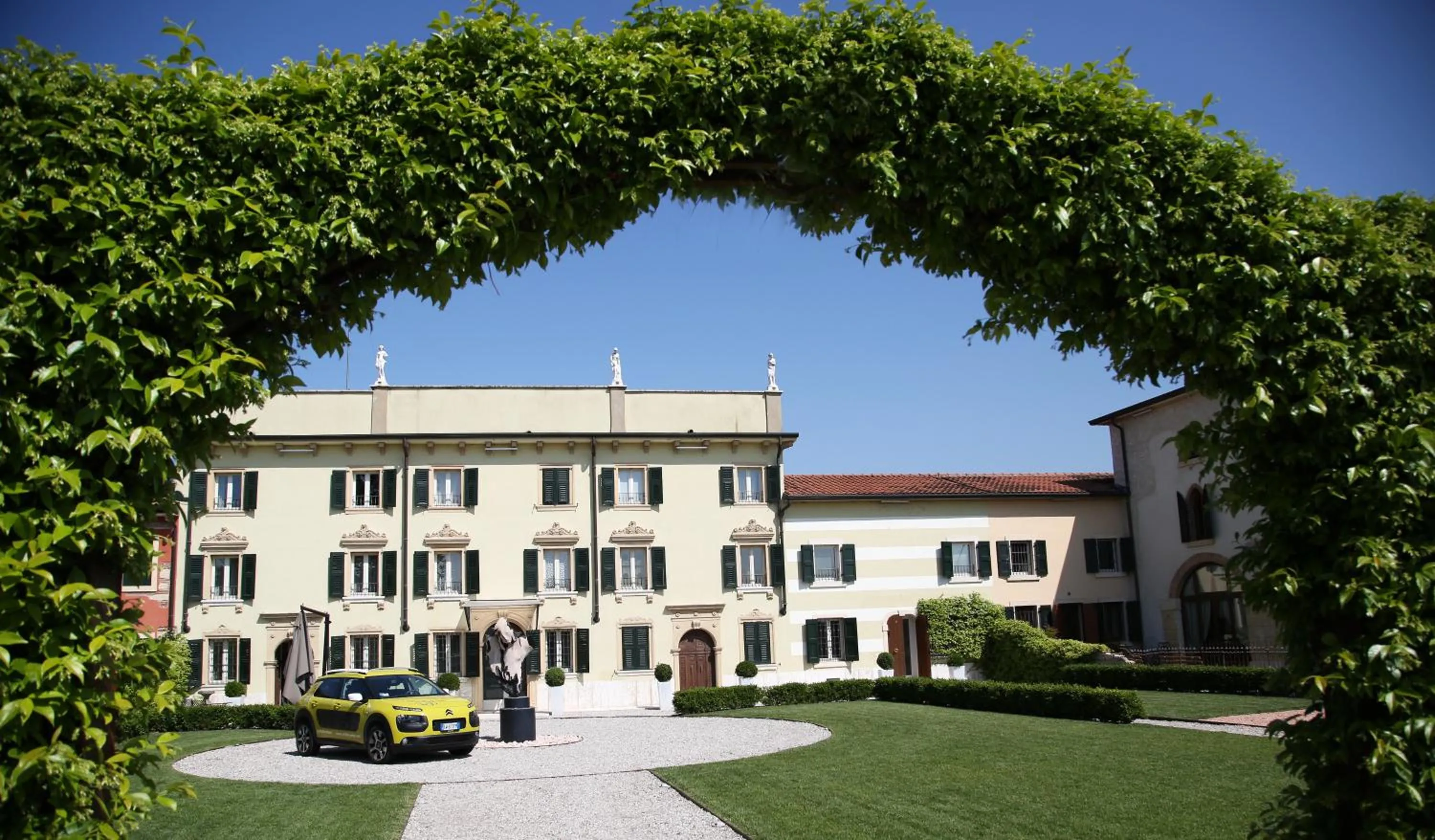 Madonna Villa Baietta