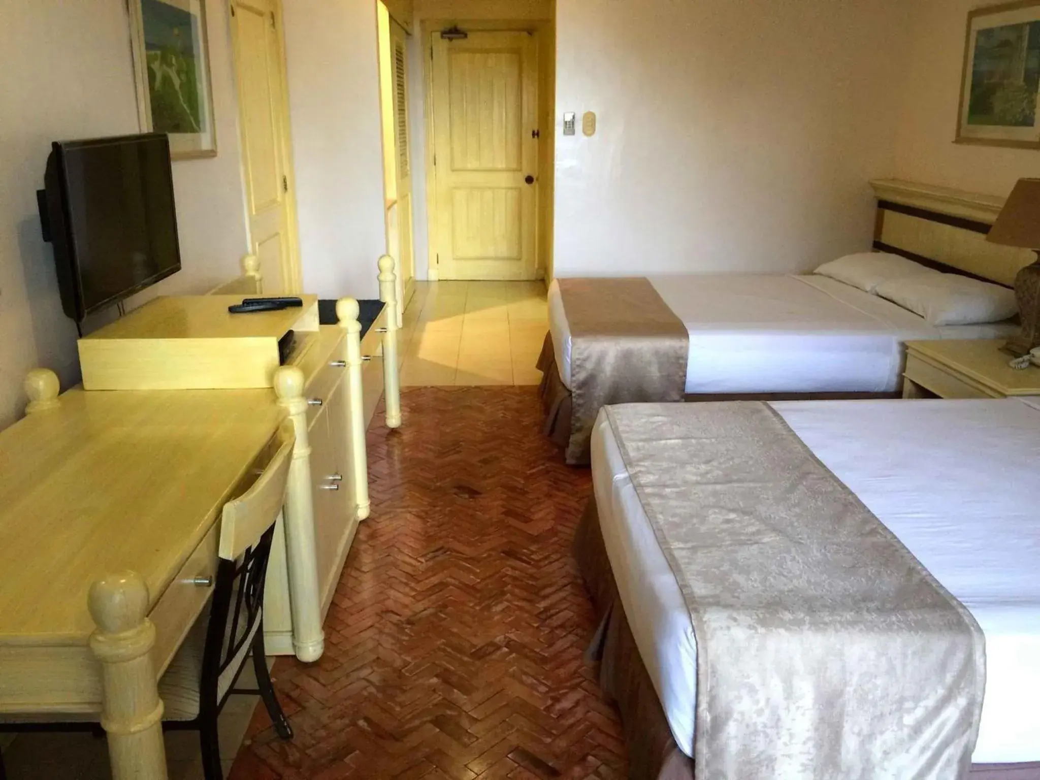 Deluxe Twin Room in Club Morocco Resort and Country Club Deluxe Twin Room in Club Morocco Resort and Country Club