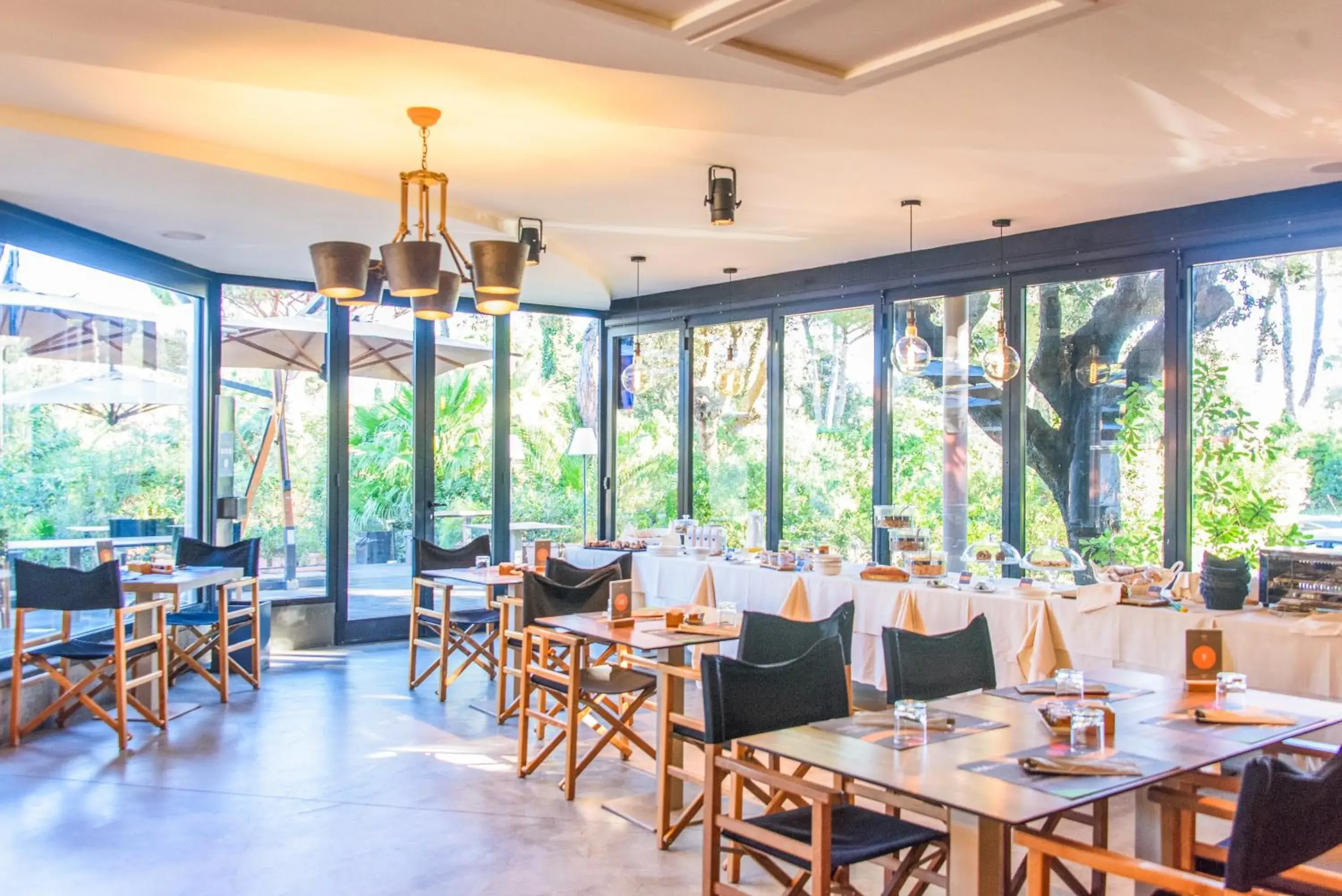 Restaurant/places to eat in Hotel Riva degli Etruschi Restaurant/places to eat in Hotel Riva degli Etruschi