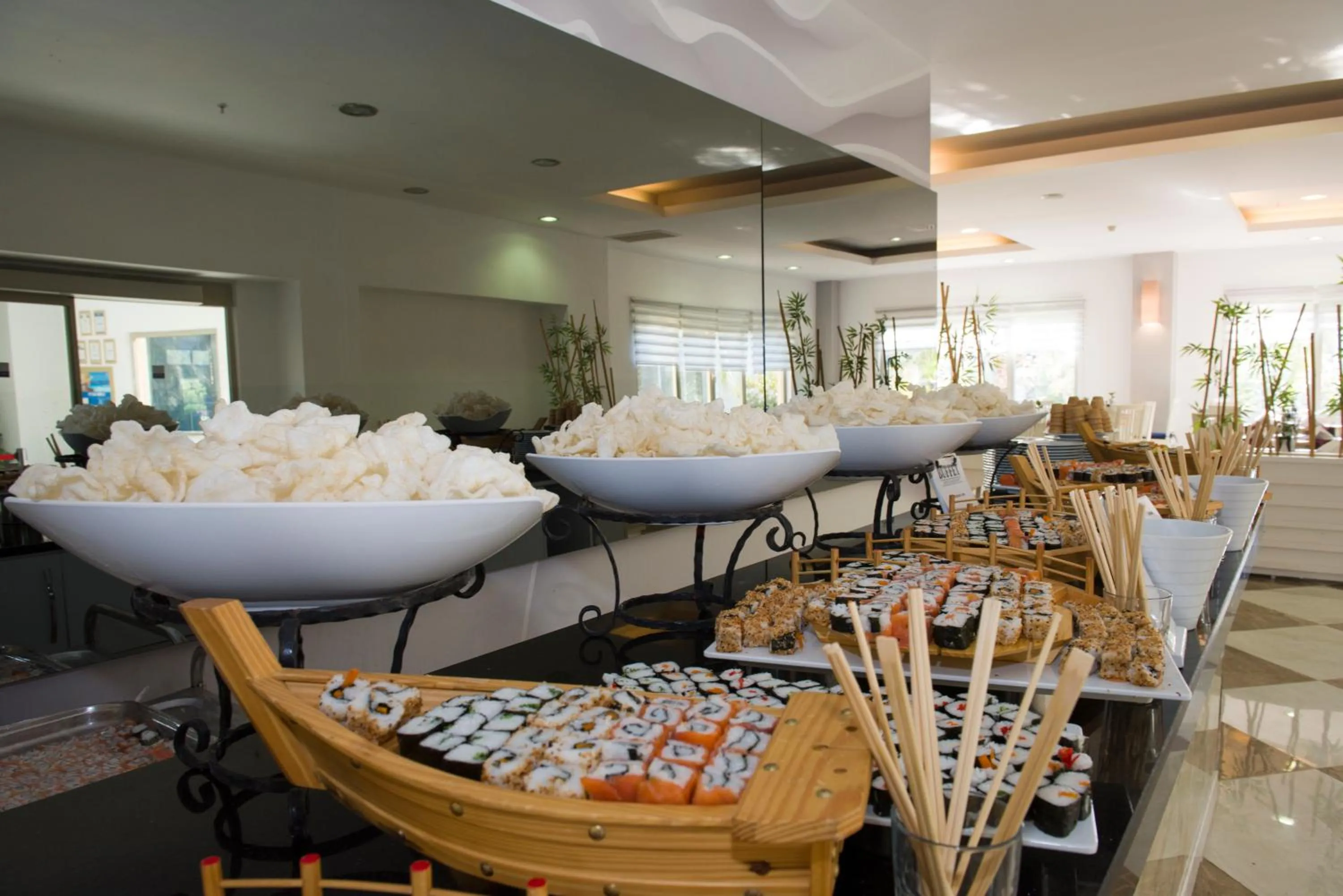 Restaurant/places to eat in TUI BLUE Tropical