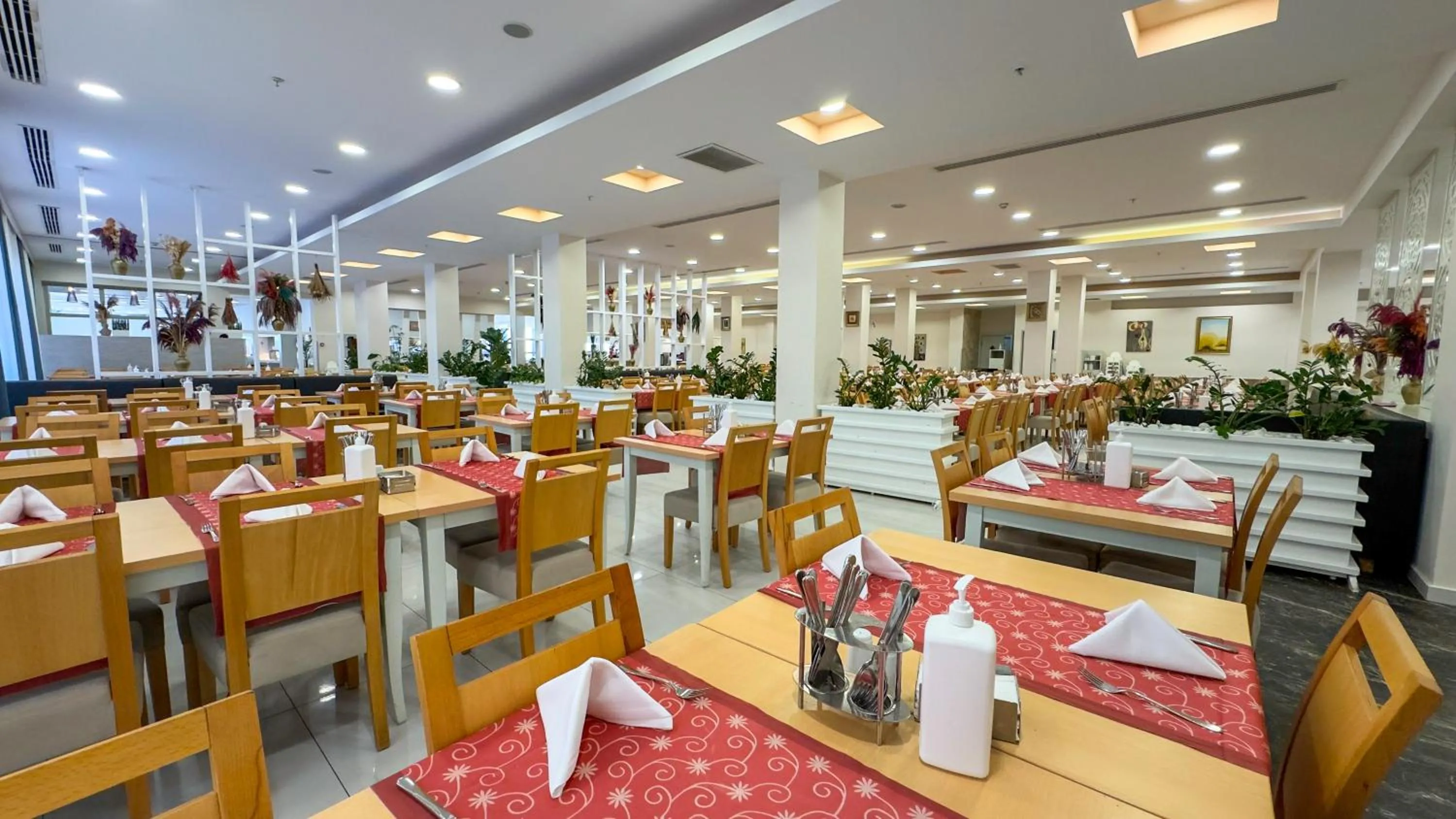 Restaurant/places to eat in Holiday Village Türkiye