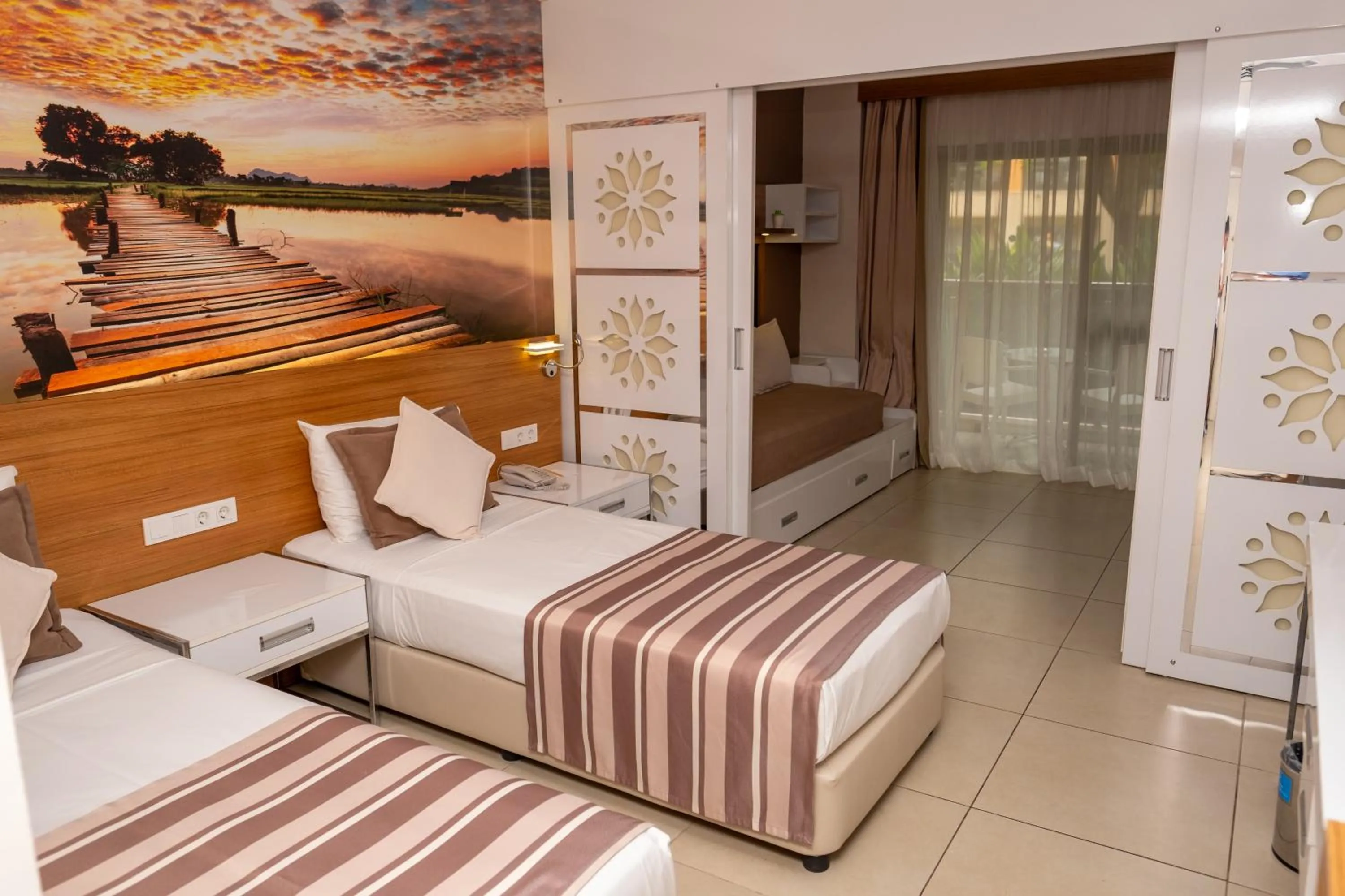 Bedroom, Bed in Holiday Village Türkiye