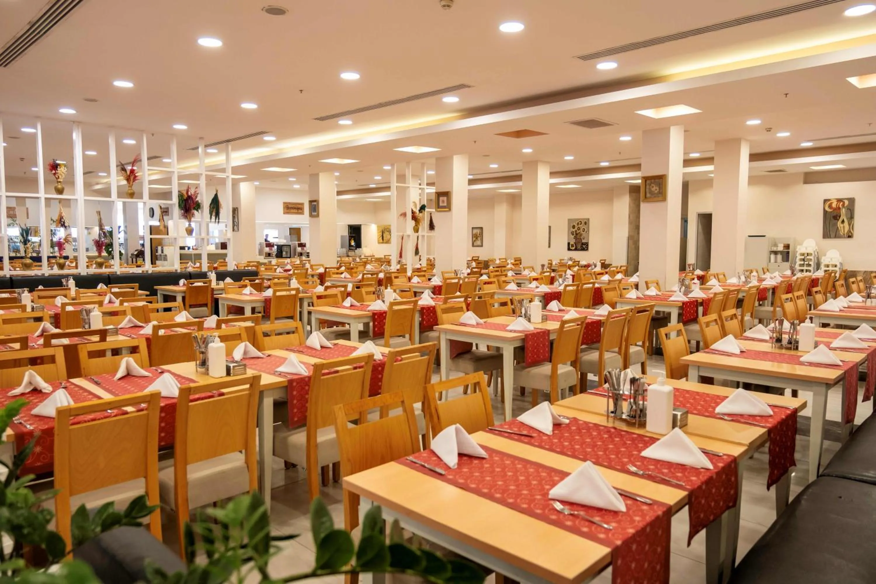 Restaurant/places to eat in Holiday Village Türkiye