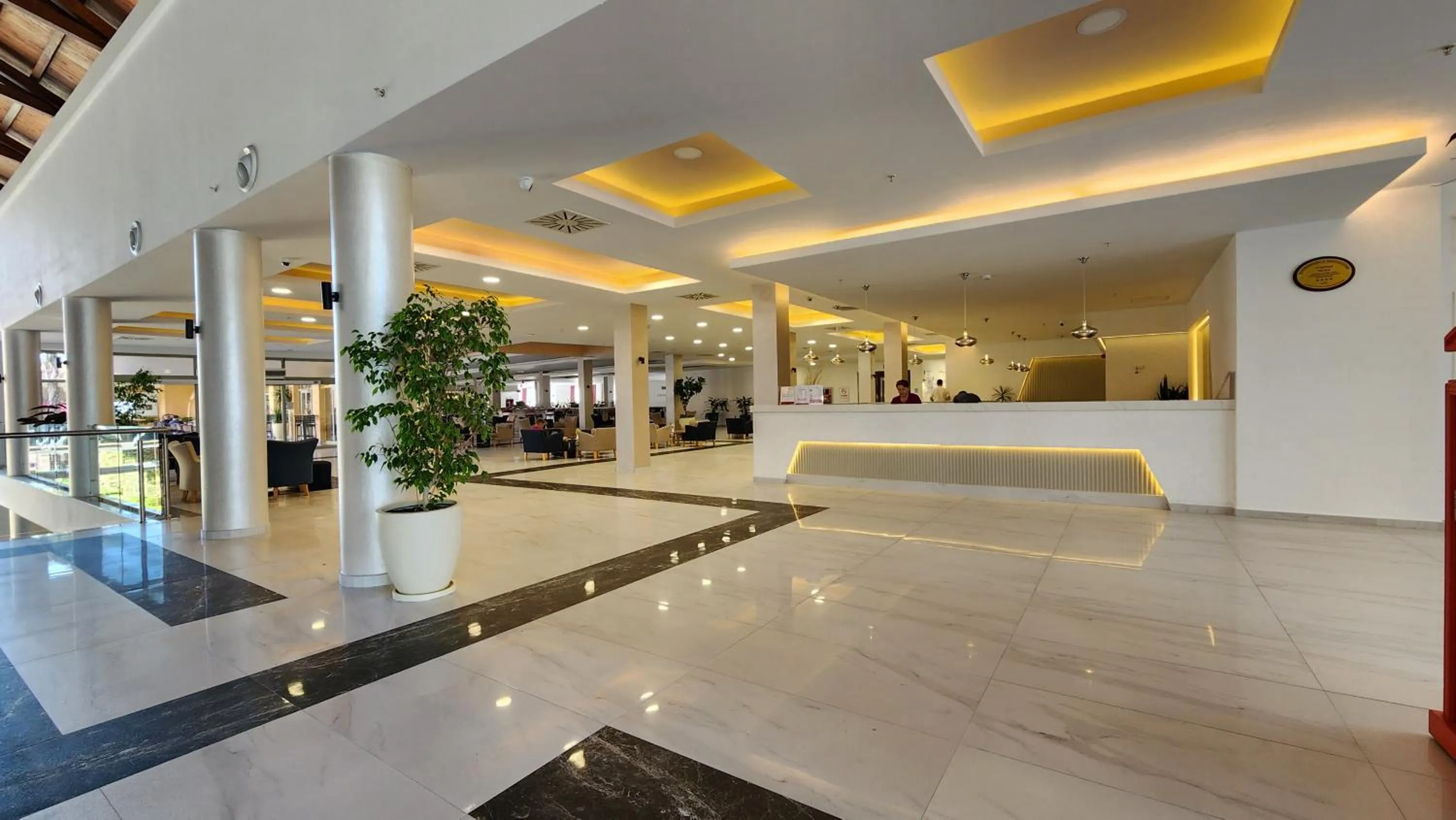 Lobby or reception in Holiday Village Türkiye